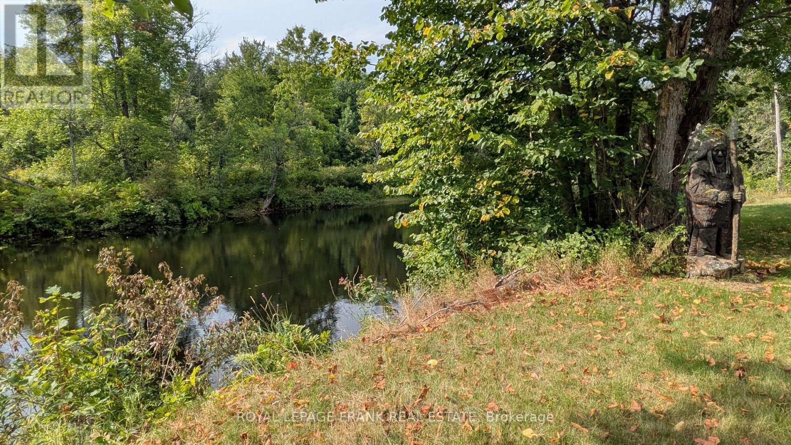 












25C FORBES ROAD

,
Tweed (Elzevir (Twp)),




Ontario
K0K2K0

