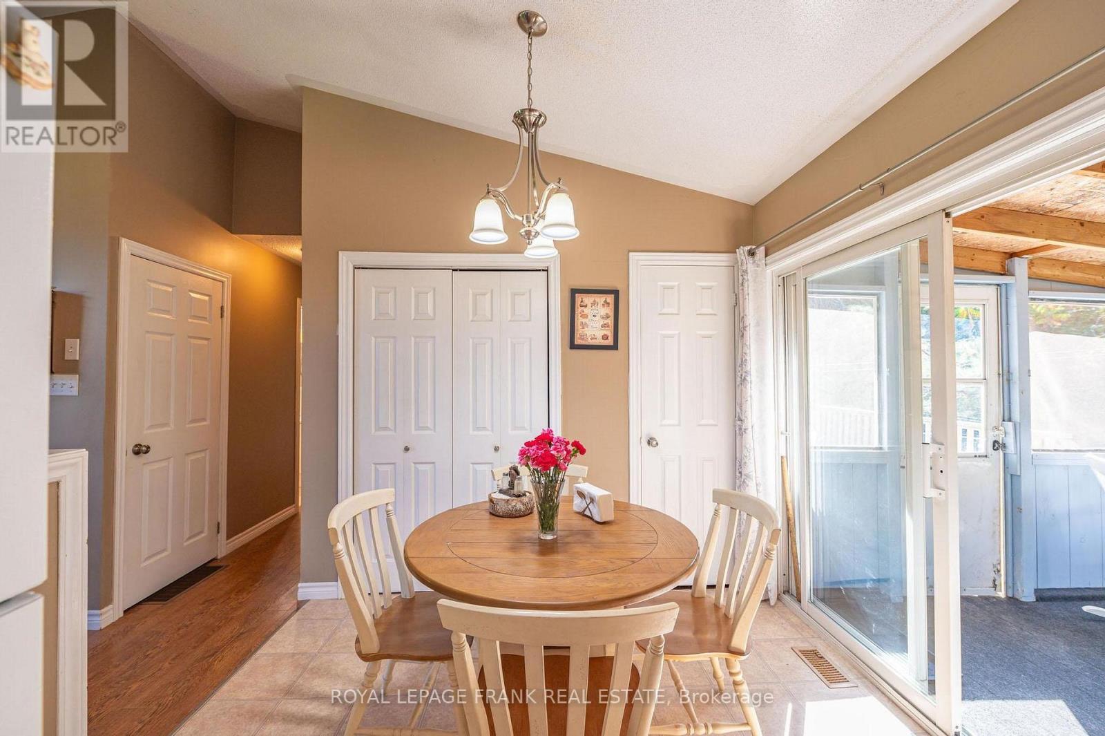 












124 SUMCOT DRIVE

,
Trent Lakes,




Ontario
K0L1J0

