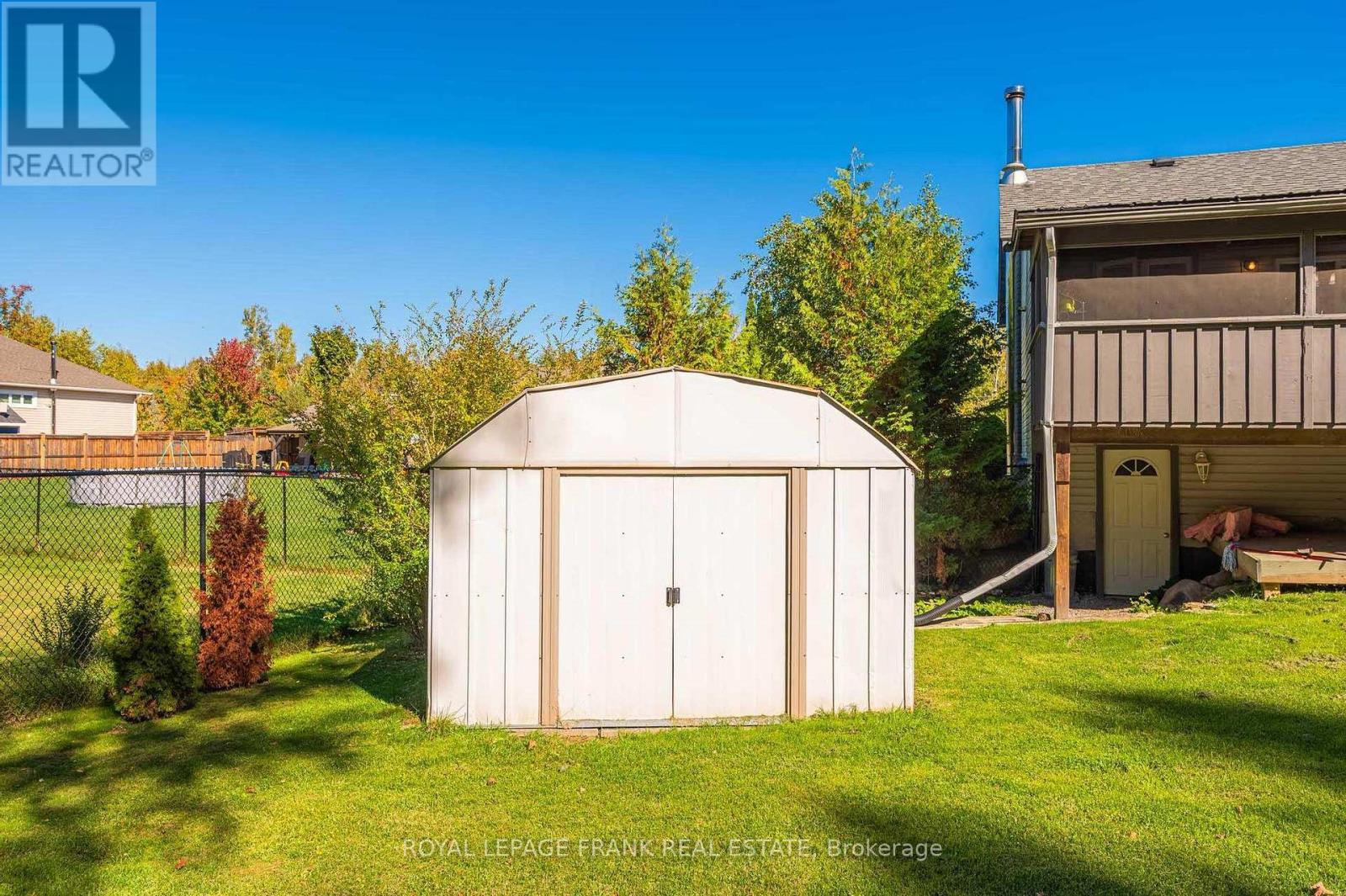 












124 SUMCOT DRIVE

,
Trent Lakes,




Ontario
K0L1J0

