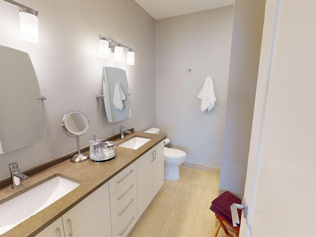 












135 Bradford Place

,
Bedford,




NS
B4B 0R7

