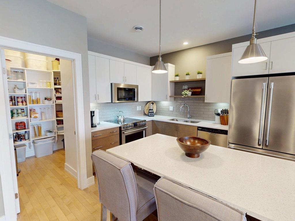 












135 Bradford Place

,
Bedford,




NS
B4B 0R7

