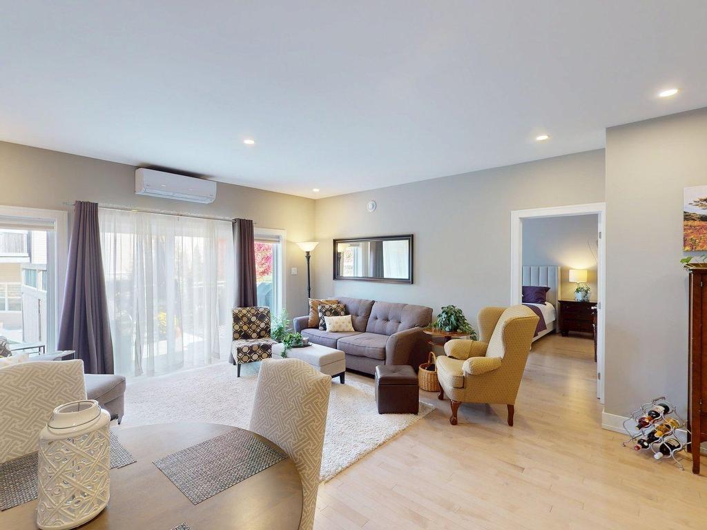 












135 Bradford Place

,
Bedford,




NS
B4B 0R7

