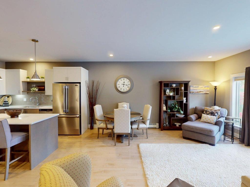 












135 Bradford Place

,
Bedford,




NS
B4B 0R7

