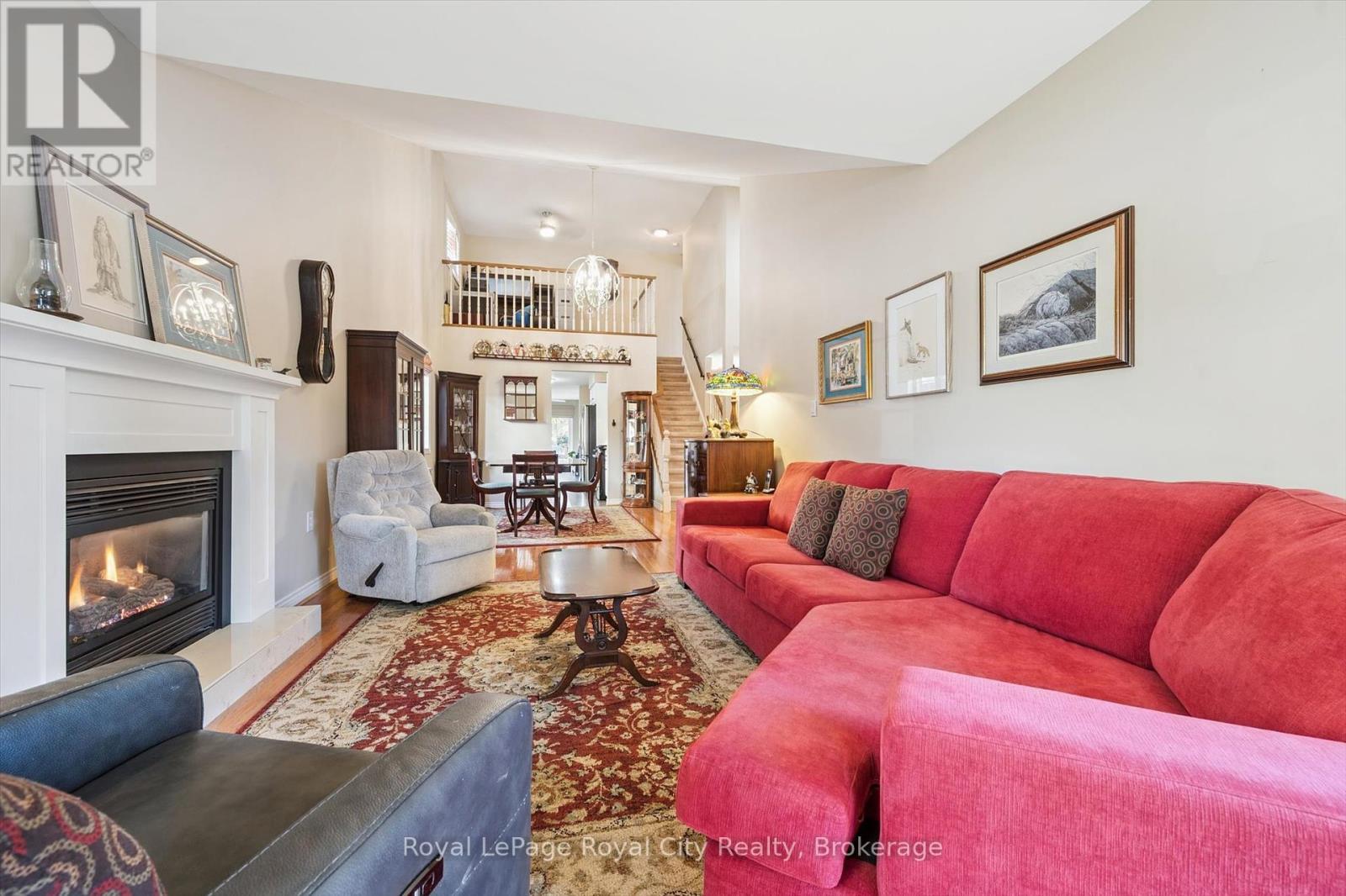 












21 CHERRY BLOSSOM CIRCLE

,
Guelph (Village By The Arboretum),




Ontario
N1G4X7

