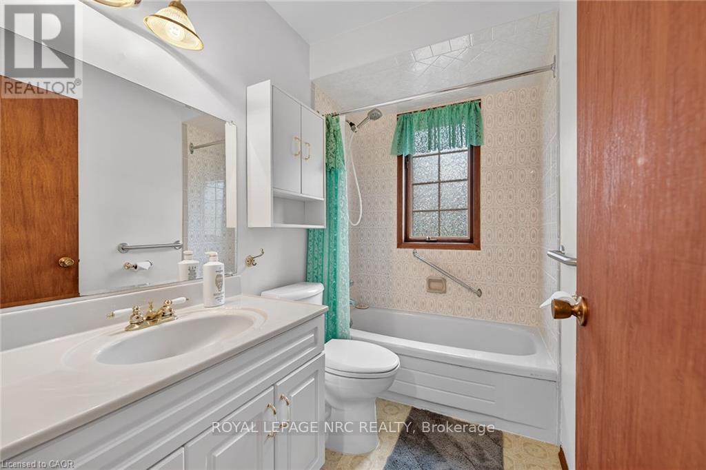 












162 YOUNG ROAD

,
Haldimand,




Ontario
N1A2W7

