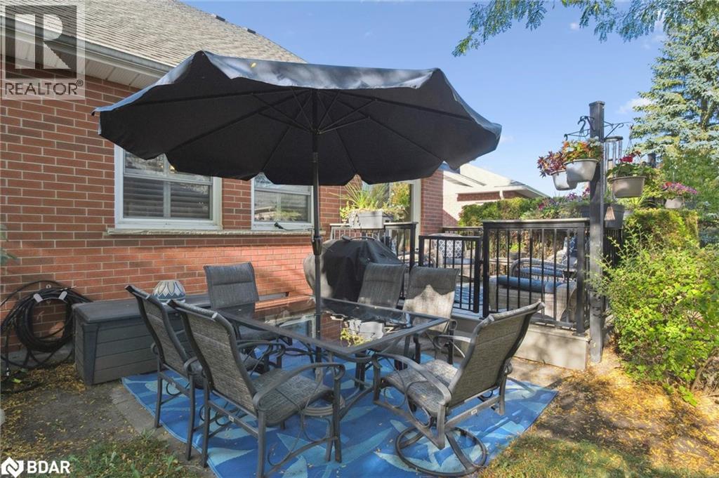 












21 CHERRY BLOSSOM CIRCLE

,
Guelph,




Ontario
N1G4X7

