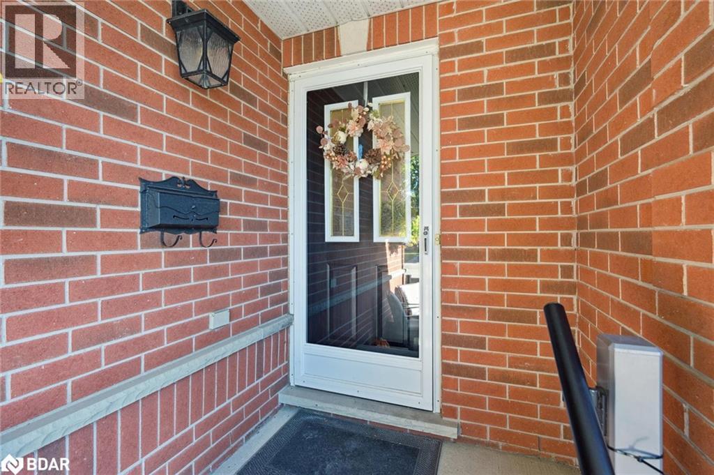 












21 CHERRY BLOSSOM CIRCLE

,
Guelph,




Ontario
N1G4X7

