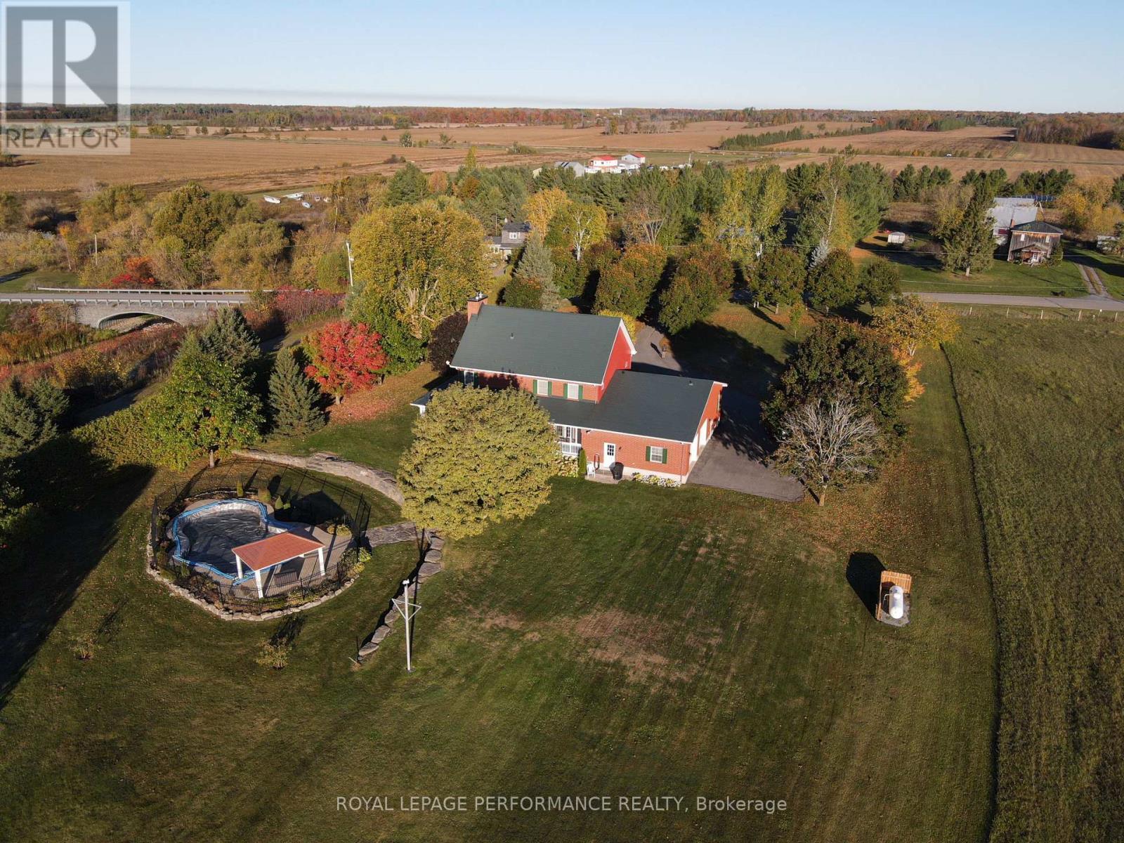 












20680 MCCORMICK ROAD

,
North Glengarry,




Ontario
K0C1A0

