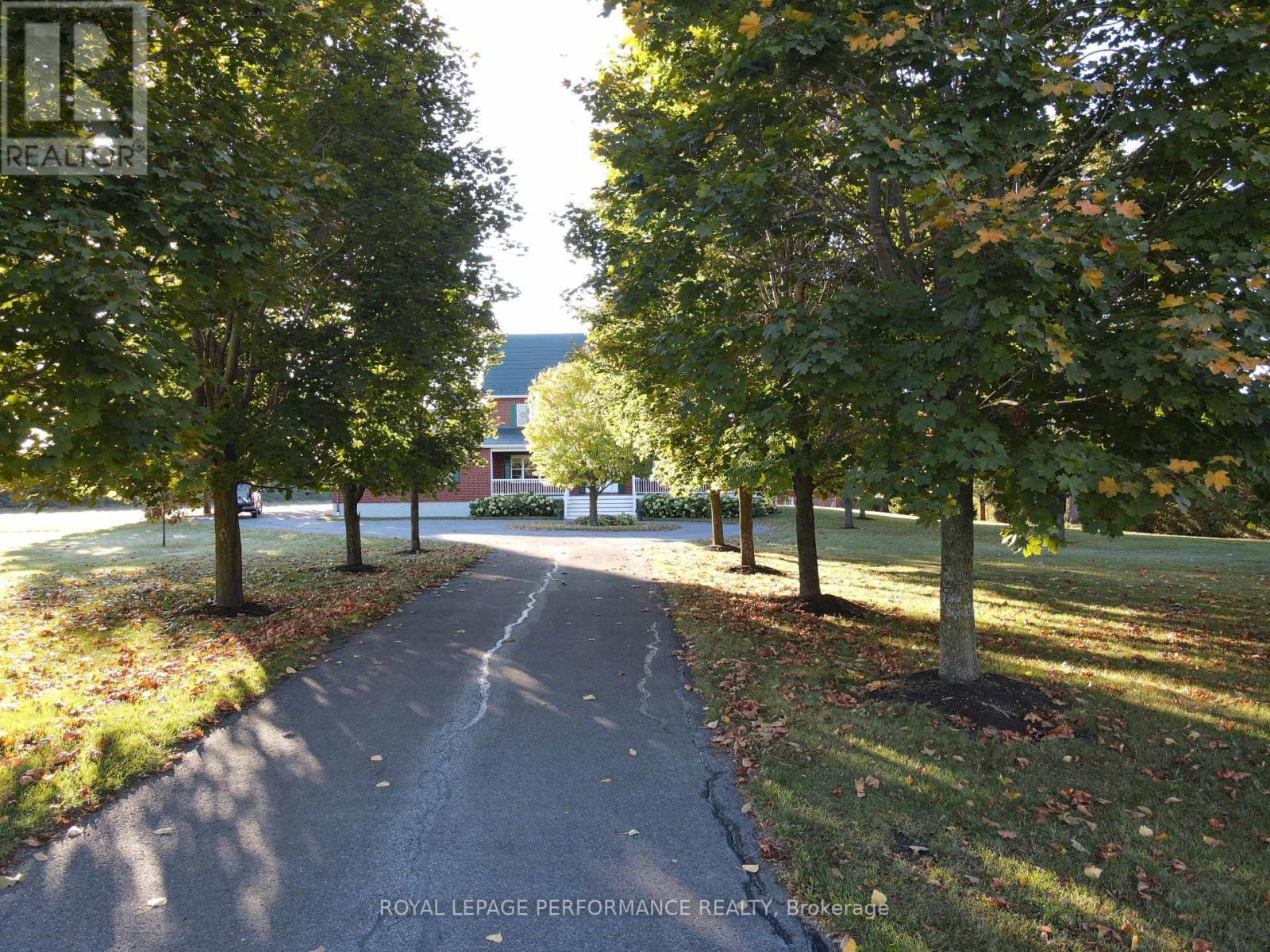 












20680 MCCORMICK ROAD

,
North Glengarry,




Ontario
K0C1A0

