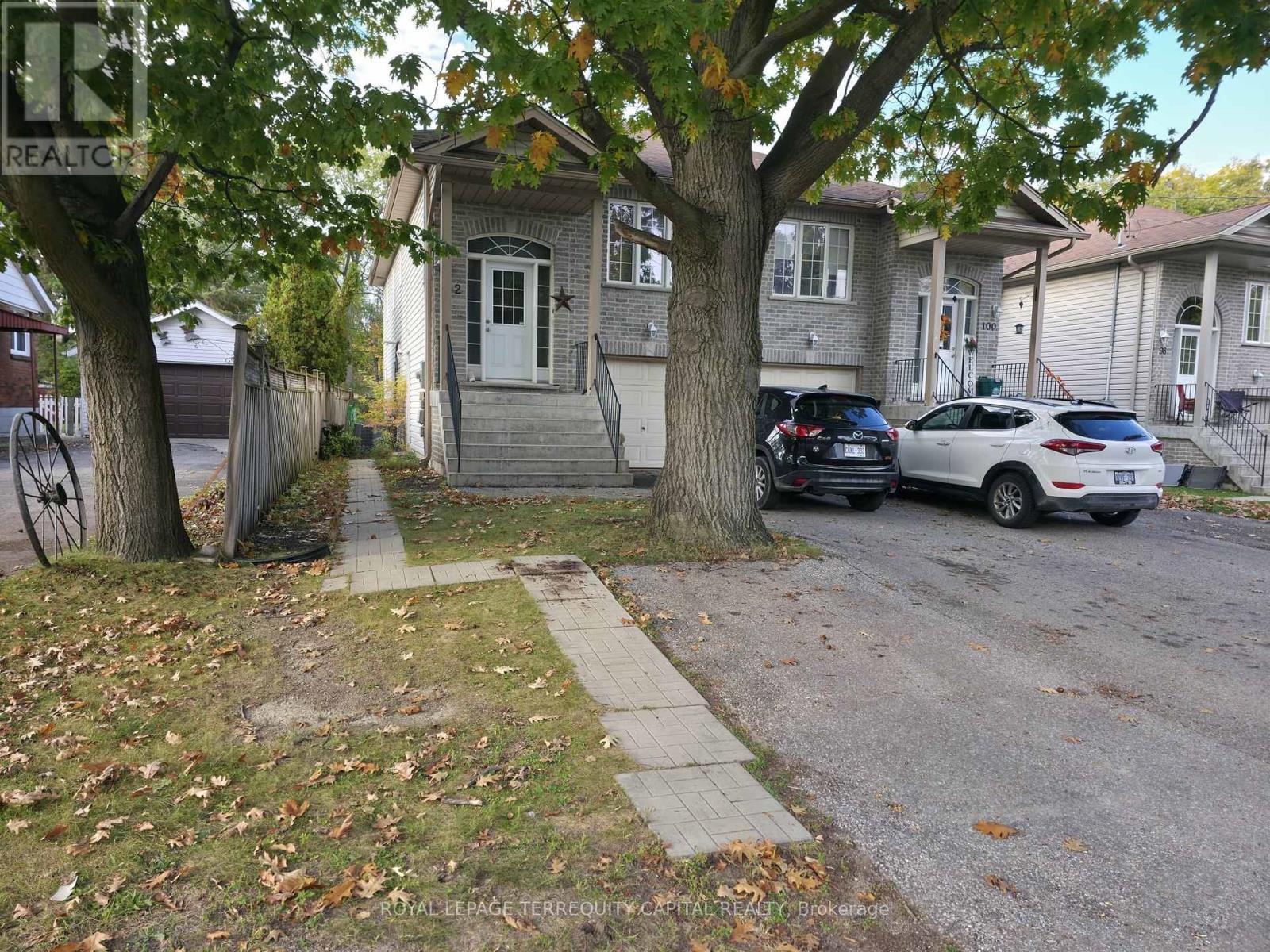 












102 HENRY STREET

,
Barrie,




Ontario
L4N1C8

