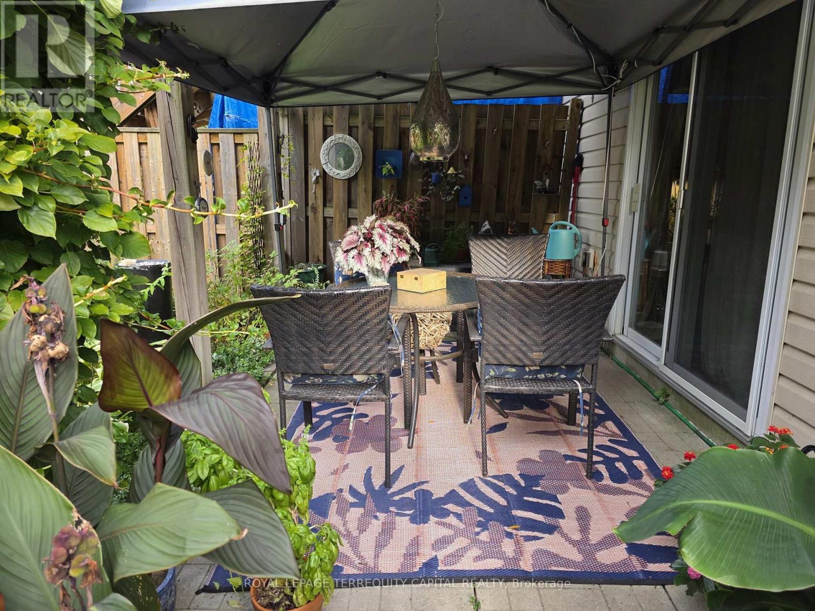 












102 HENRY STREET

,
Barrie,




Ontario
L4N1C8

