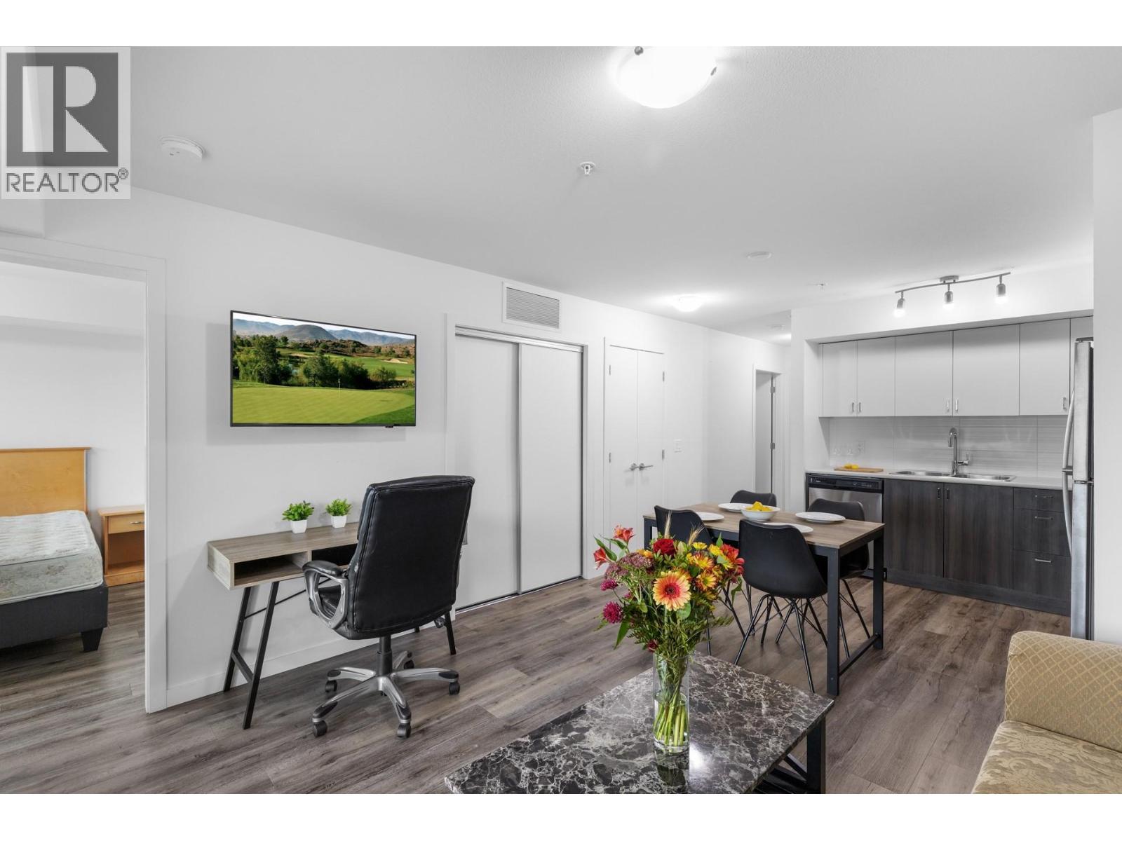 












725 Academy Way Unit# 203

,
Kelowna,




British Columbia
V1V0B4

