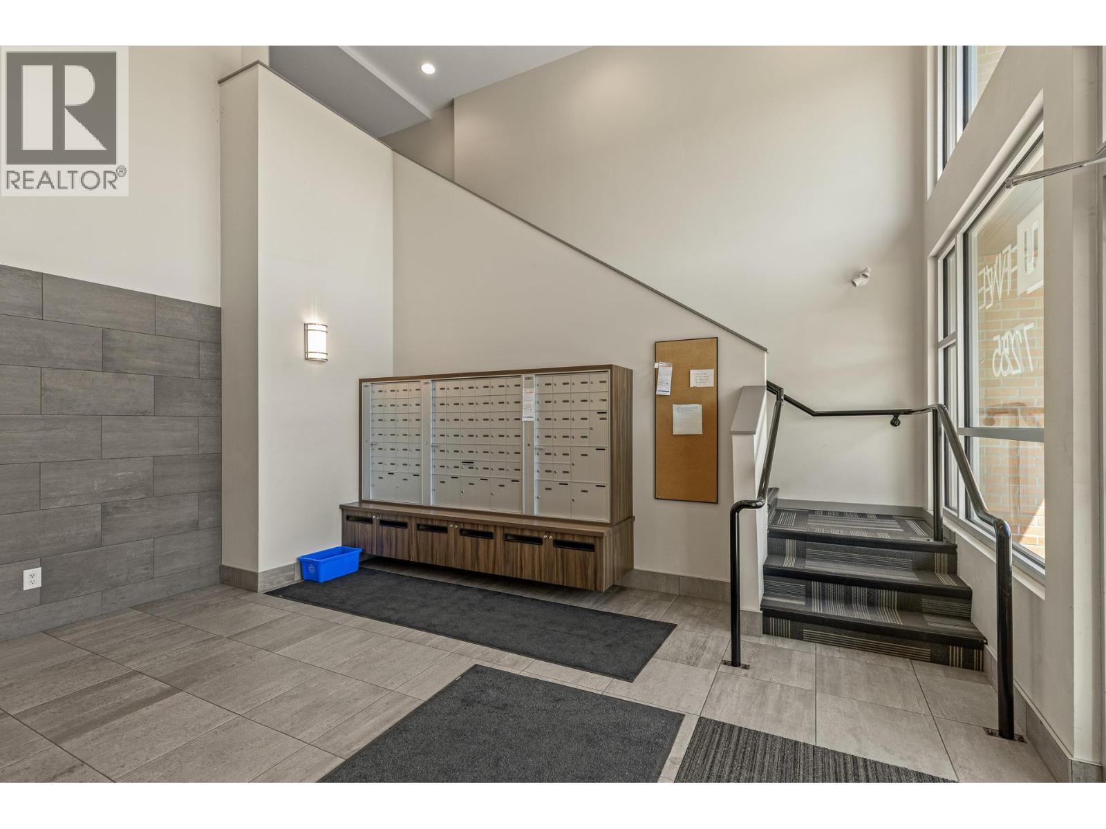 












725 Academy Way Unit# 203

,
Kelowna,




British Columbia
V1V0B4

