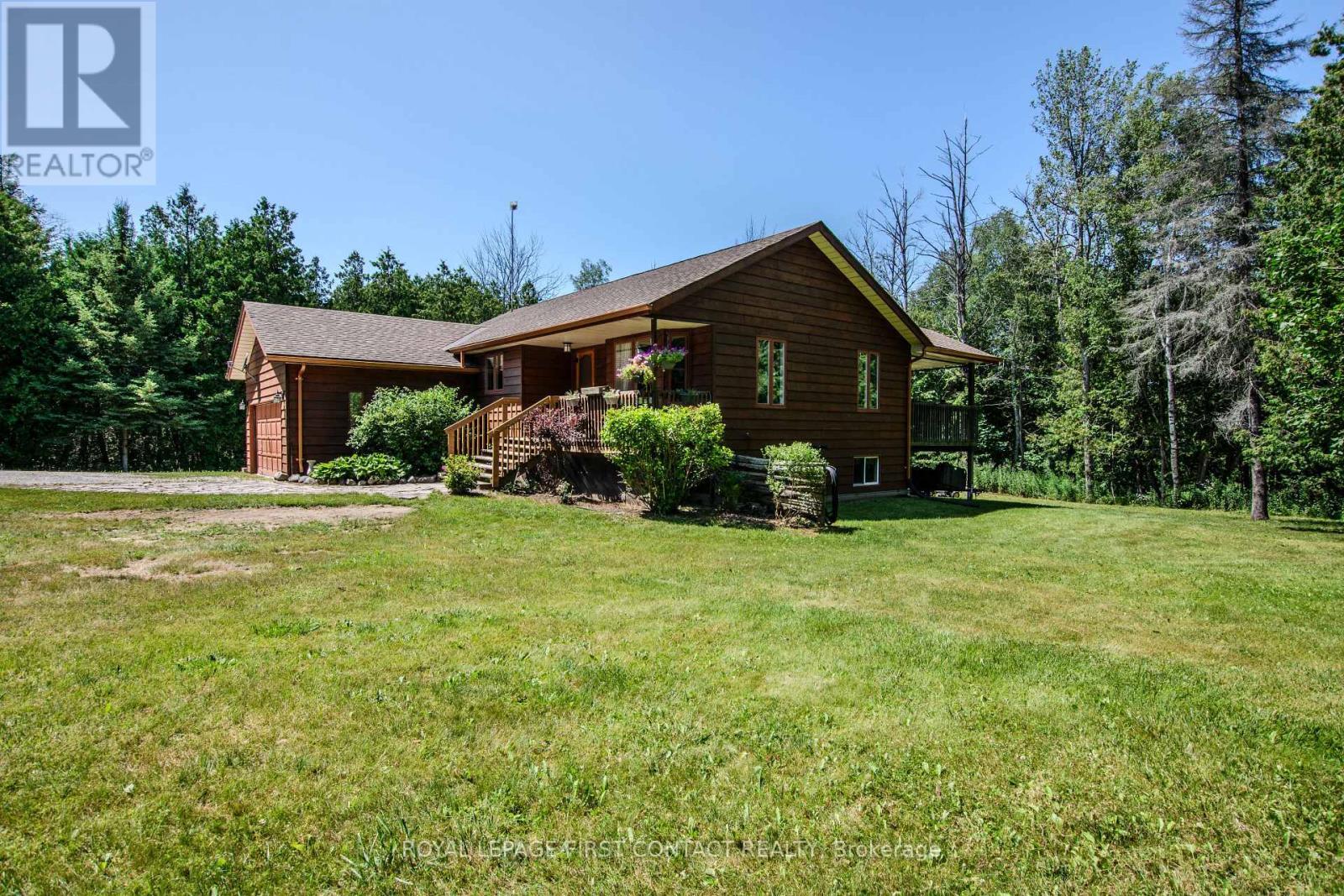 












5144 25TH SIDE ROAD

,
Essa,




Ontario
L0L2N0

