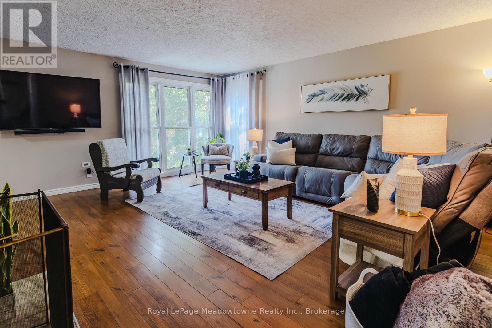 












2632 LAKEFIELD ROAD

,
Selwyn,




Ontario
K9J6X5

