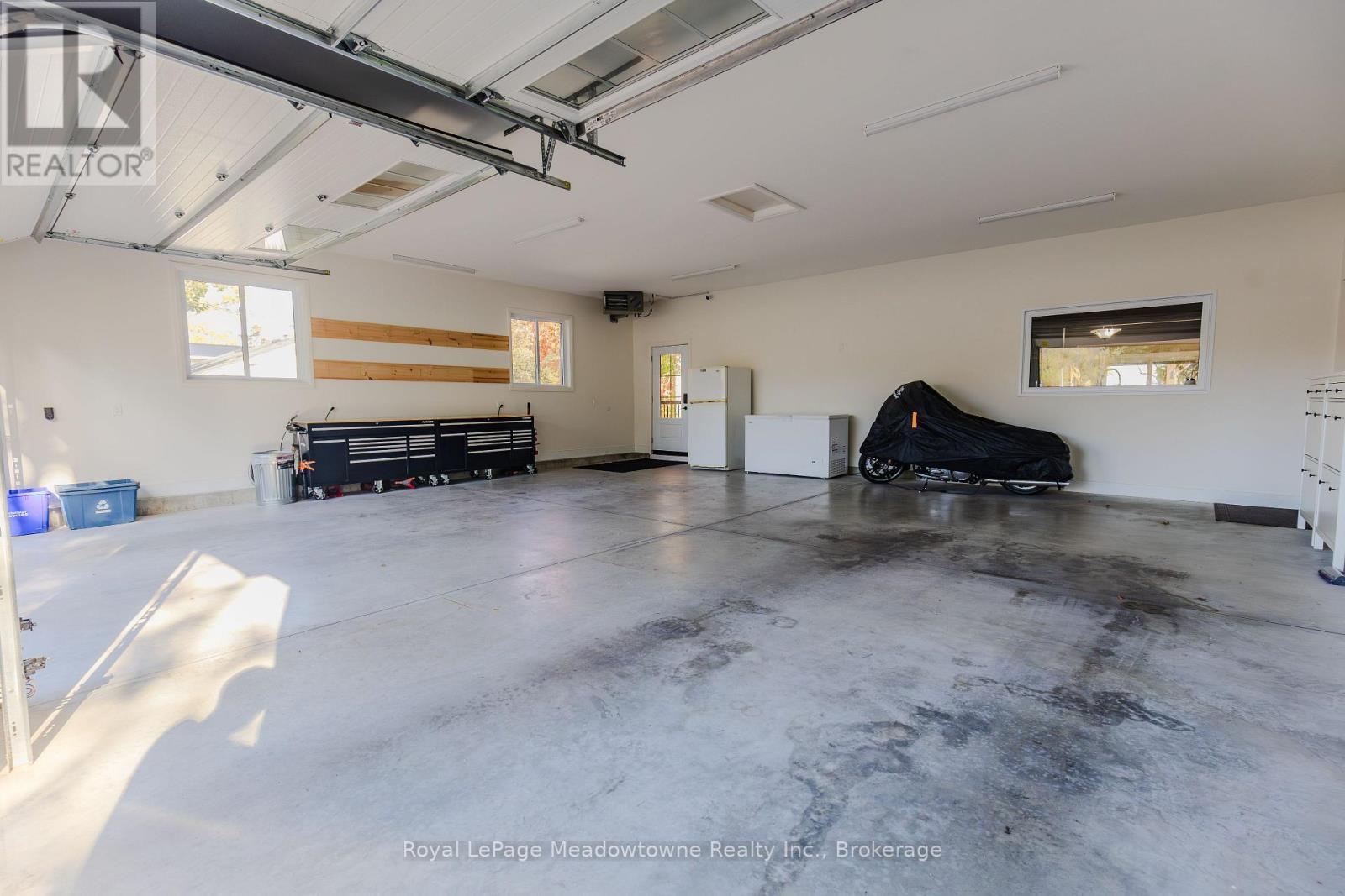 












2632 LAKEFIELD ROAD

,
Selwyn,




Ontario
K9J6X5

