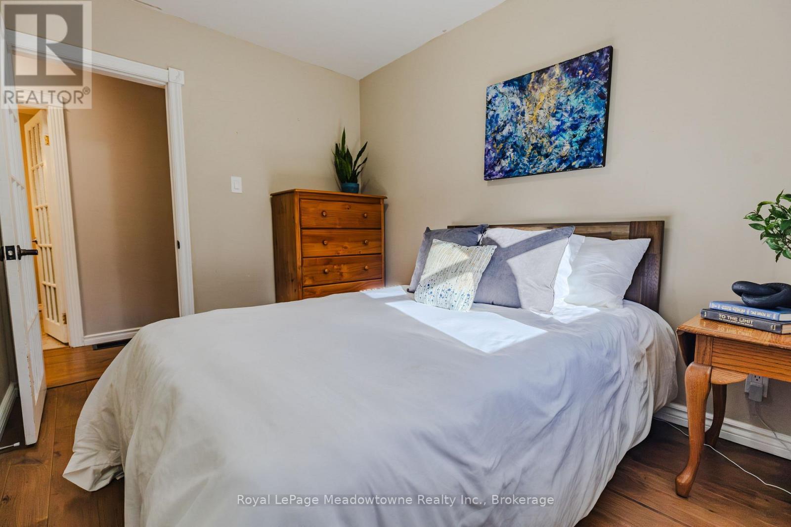 












2632 LAKEFIELD ROAD

,
Selwyn,




Ontario
K9J6X5

