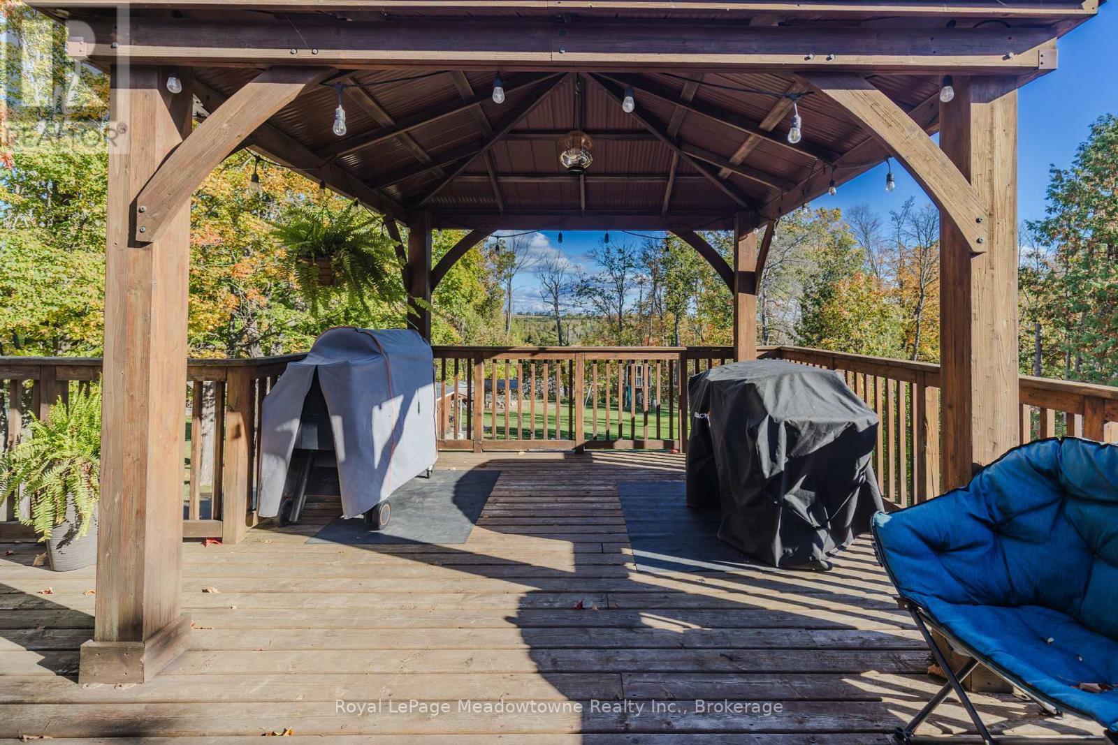 












2632 LAKEFIELD ROAD

,
Selwyn,




Ontario
K9J6X5

