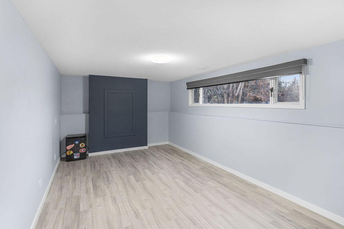 









4611


Gordon

Drive,
Kelowna,




BC
V1W 1T5

