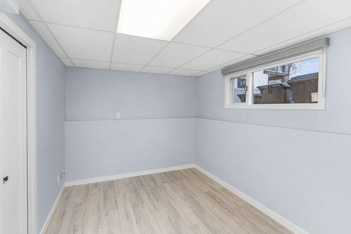 









4611


Gordon

Drive,
Kelowna,




BC
V1W 1T5

