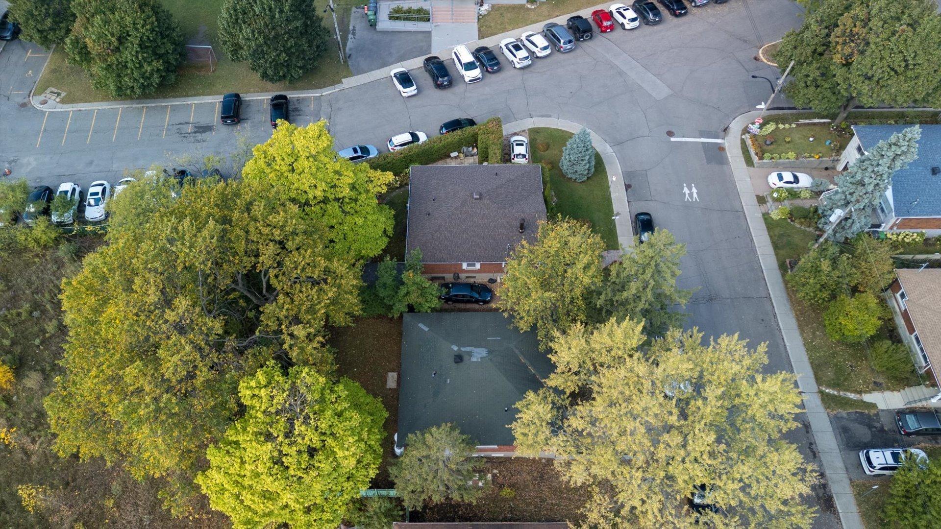 









460


Rue Petit

,
Montréal (Saint-Laurent),




QC
H4N2H6

