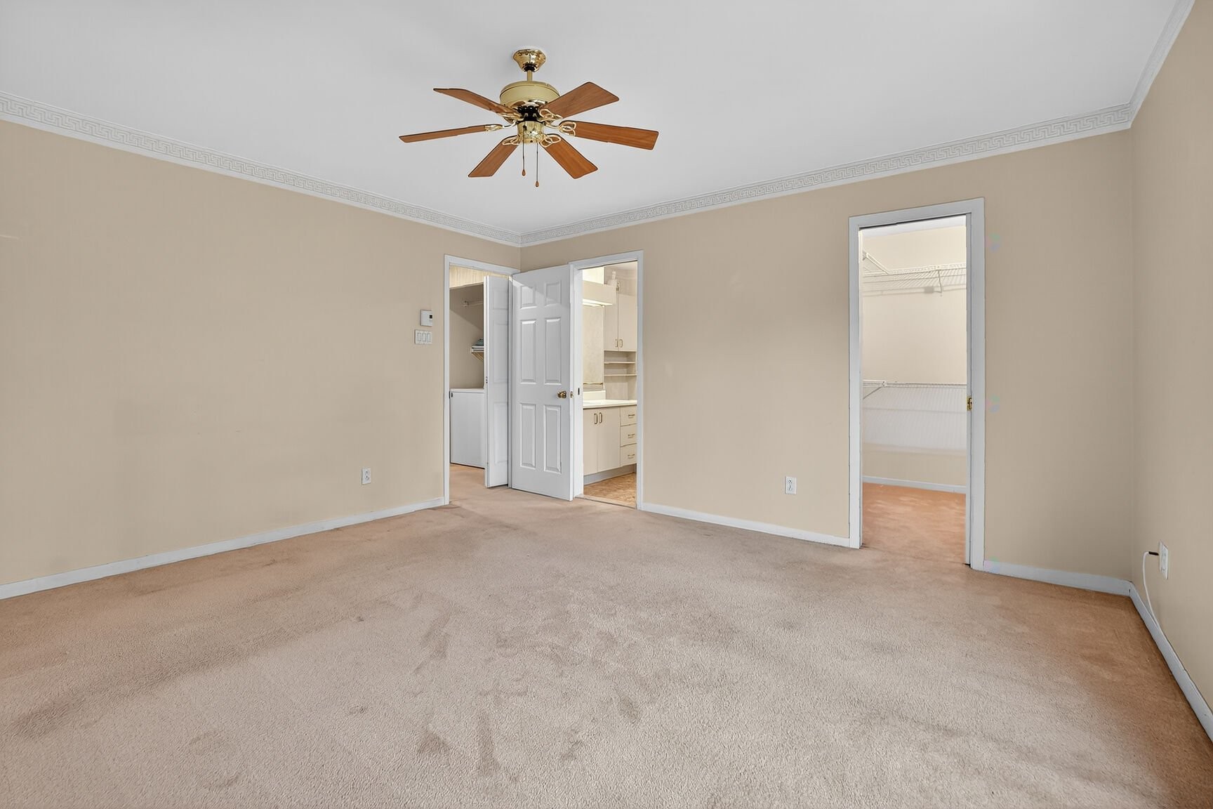 









1587


Rue Gauthier

,
Saint-Bruno-de-Montarville,




QC
J3V5Y4

