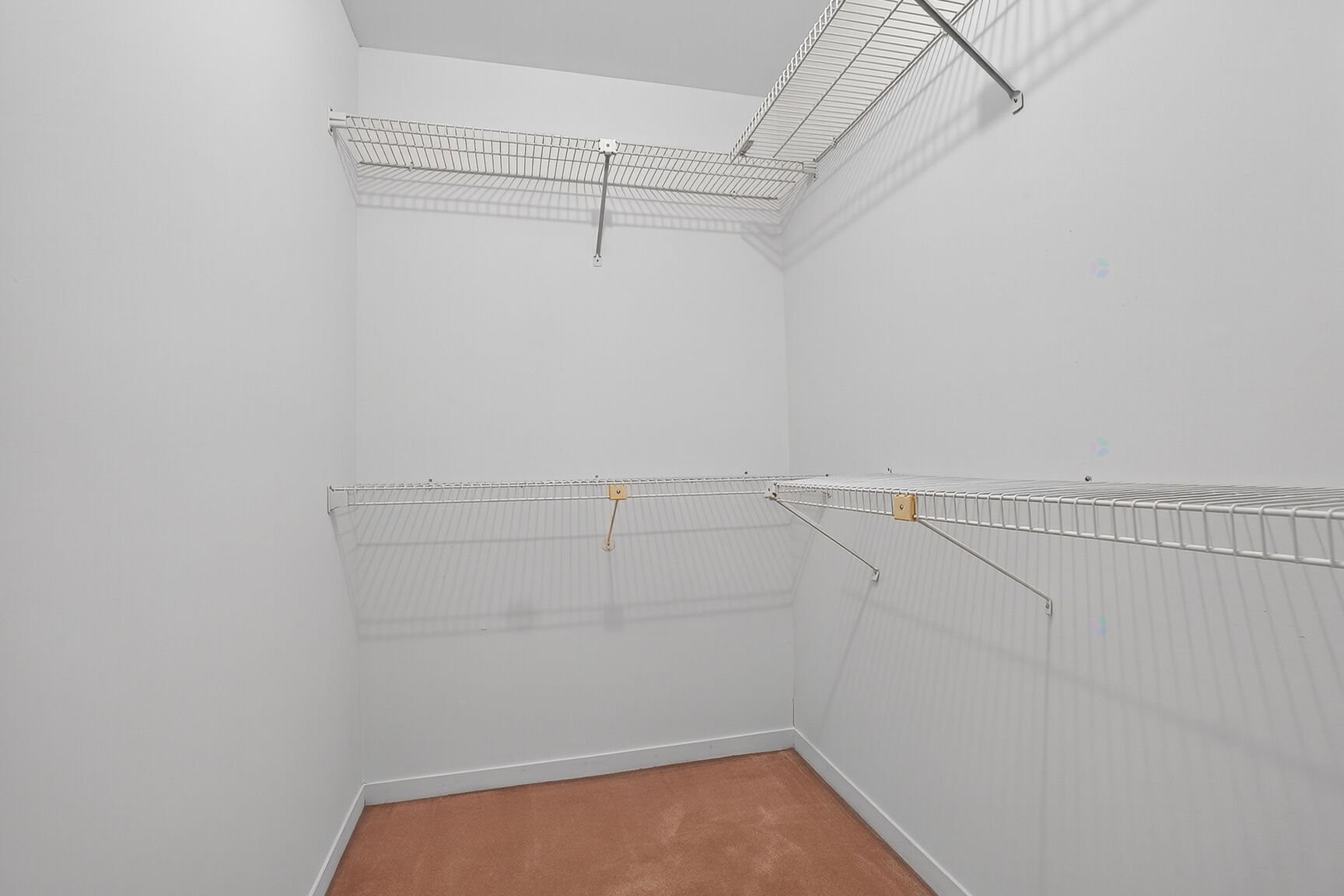 









1587


Rue Gauthier

,
Saint-Bruno-de-Montarville,




QC
J3V5Y4

