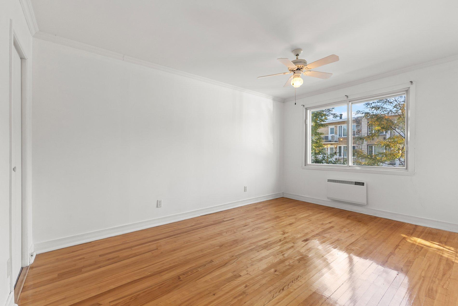 









2079

 - 2081


Rue Bossuet

,
Montréal (Mercier/Hochelaga-Maisonneuve),




QC
H1N2R8


