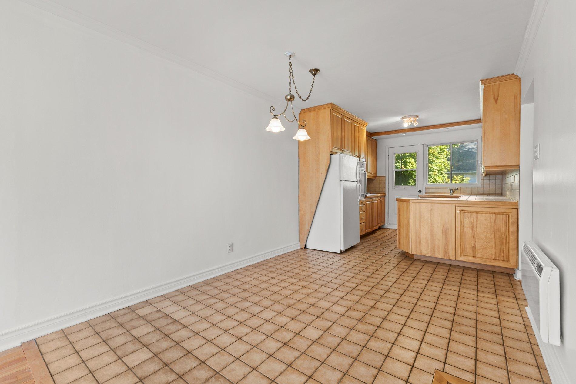 









2079

 - 2081


Rue Bossuet

,
Montréal (Mercier/Hochelaga-Maisonneuve),




QC
H1N2R8

