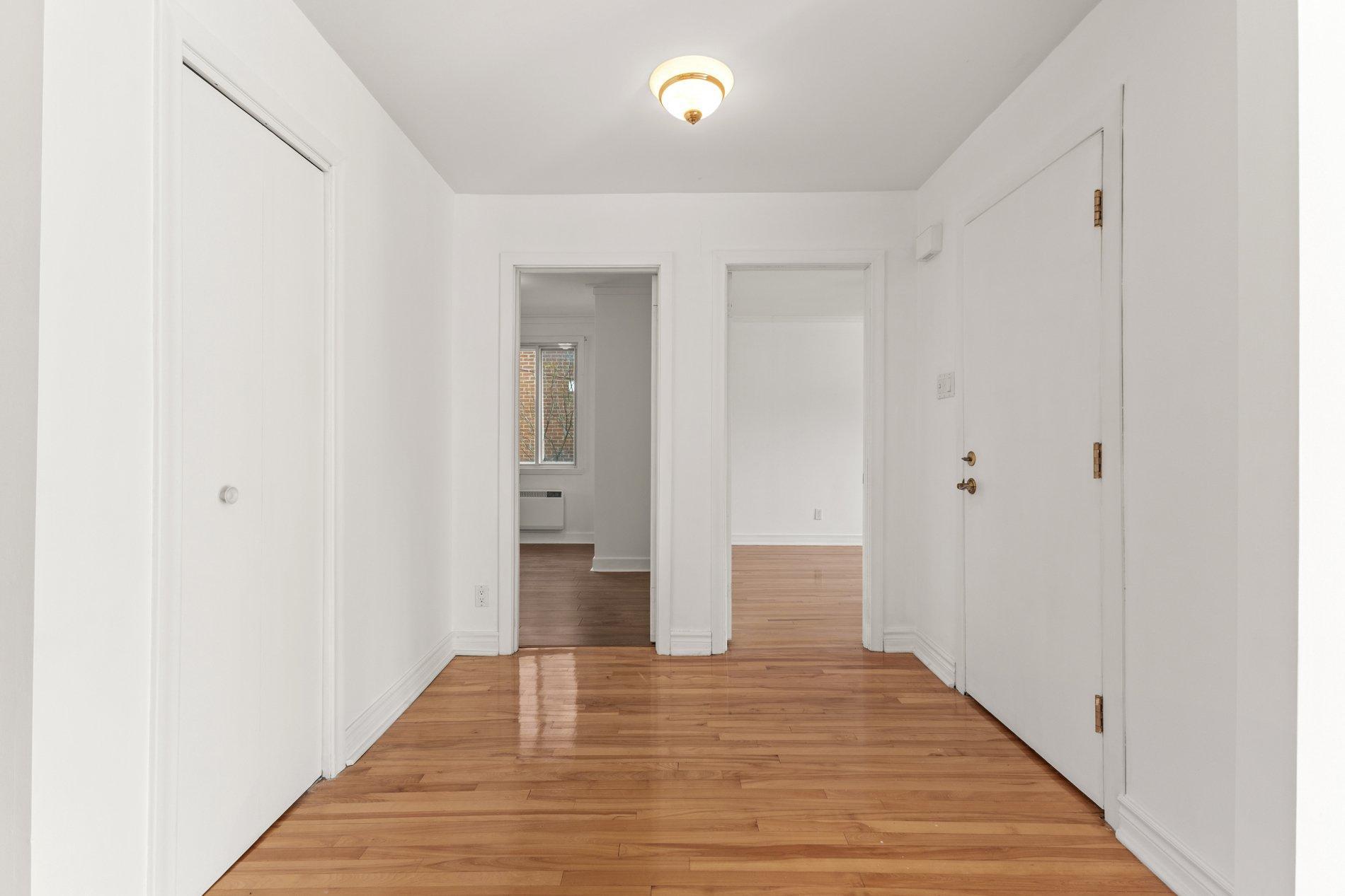 









2079

 - 2081


Rue Bossuet

,
Montréal (Mercier/Hochelaga-Maisonneuve),




QC
H1N2R8

