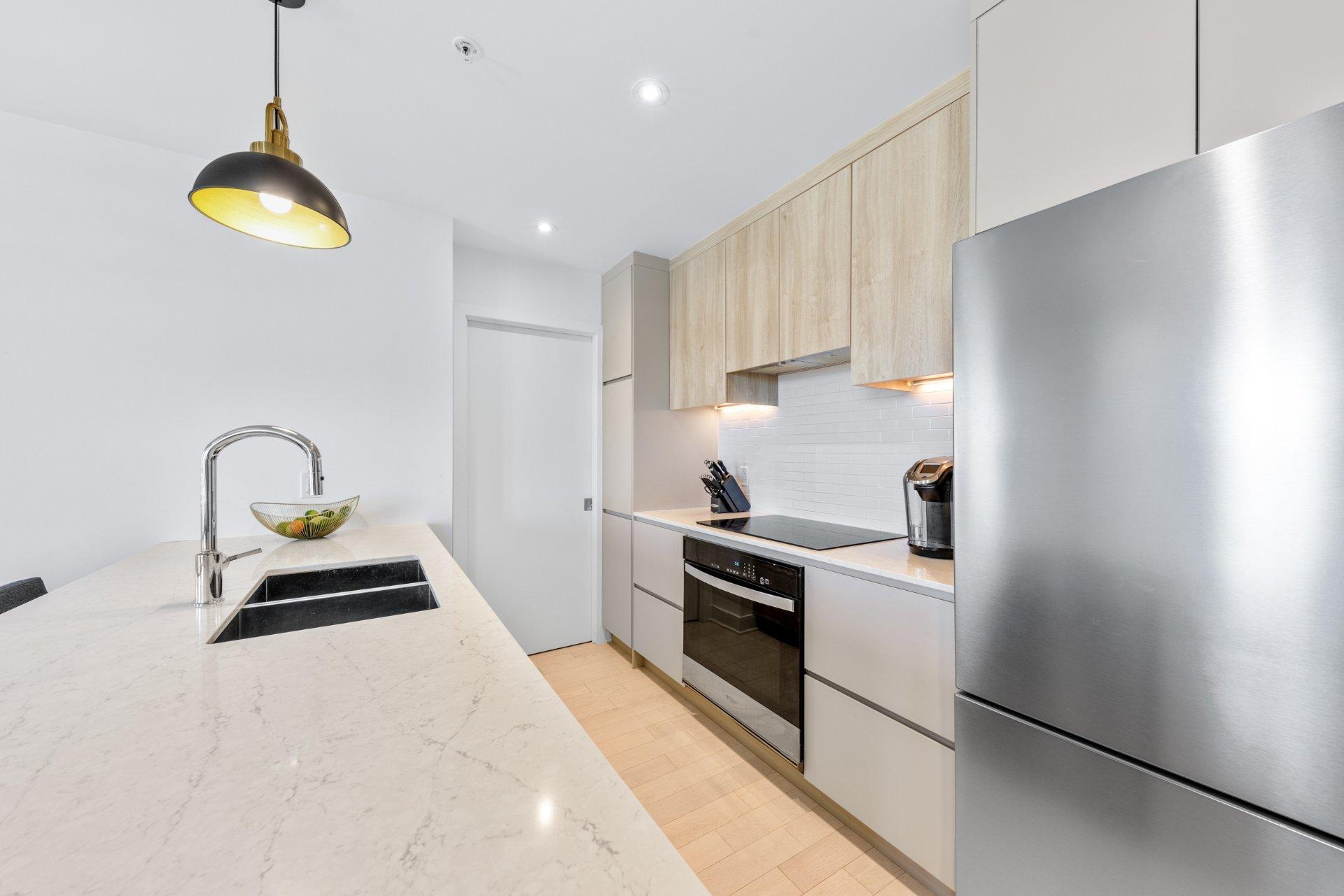 









200


Rue Marie-Charles-Le Moyne

, 1805,
Longueuil (Le Vieux-Longueuil),




QC
J4K5K7

