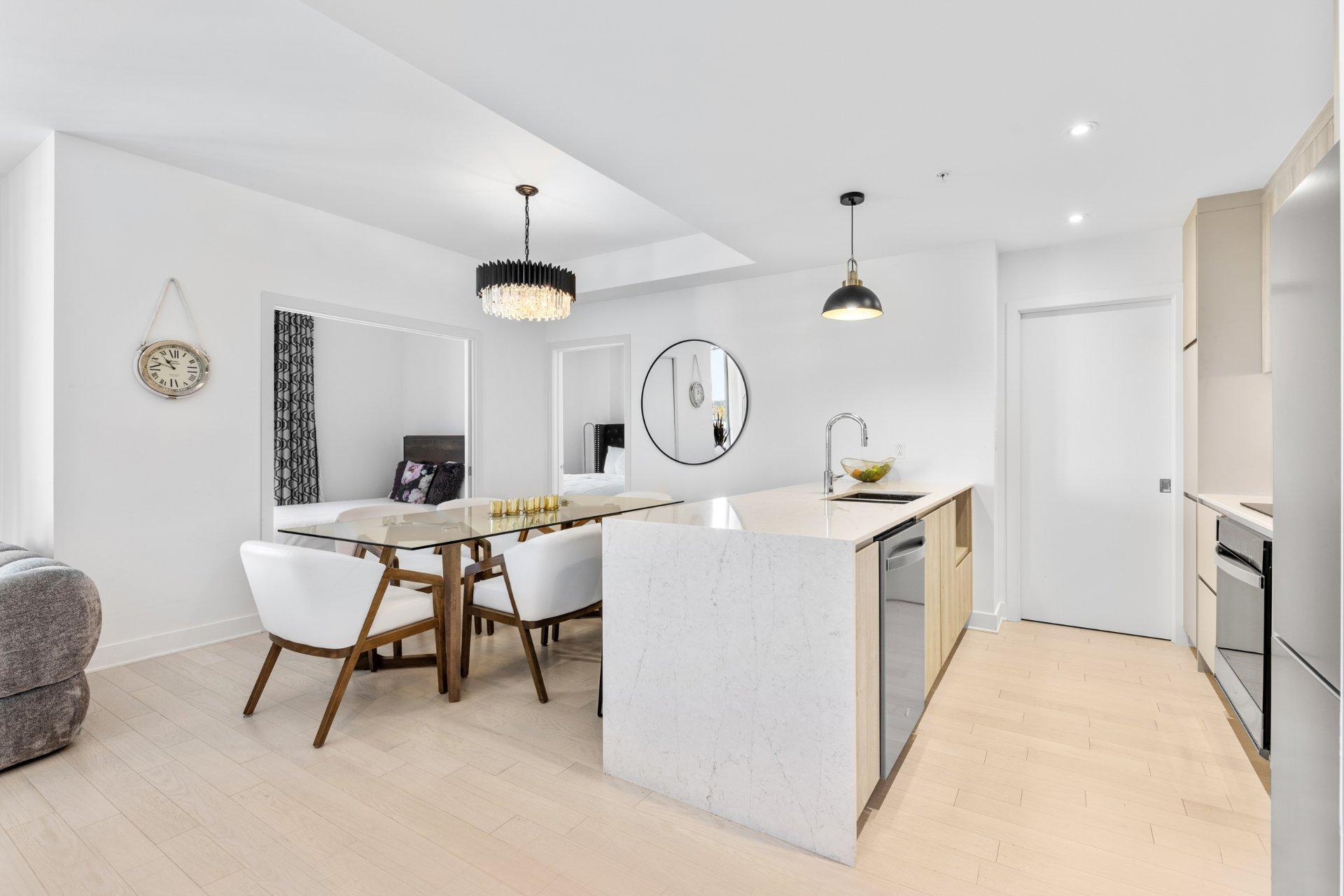 









200


Rue Marie-Charles-Le Moyne

, 1805,
Longueuil (Le Vieux-Longueuil),




QC
J4K5K7

