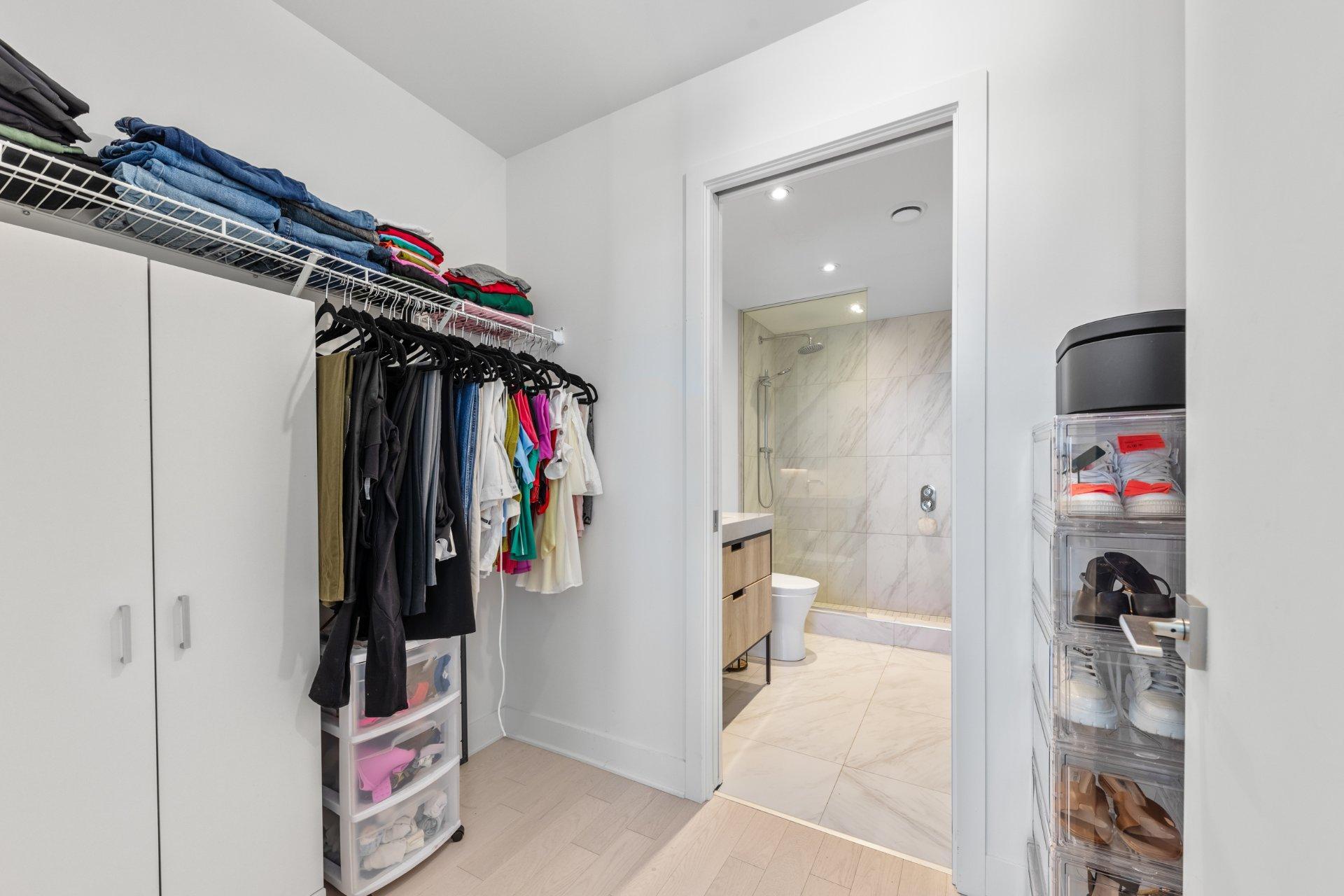 









200


Rue Marie-Charles-Le Moyne

, 1805,
Longueuil (Le Vieux-Longueuil),




QC
J4K5K7

