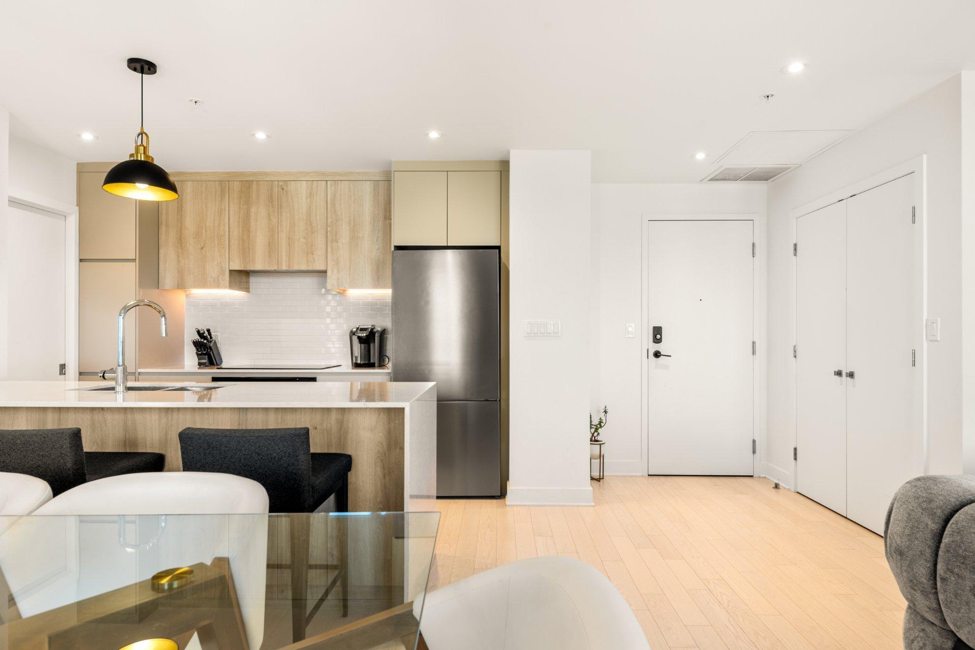 









200


Rue Marie-Charles-Le Moyne

, 1805,
Longueuil (Le Vieux-Longueuil),




QC
J4K5K7

