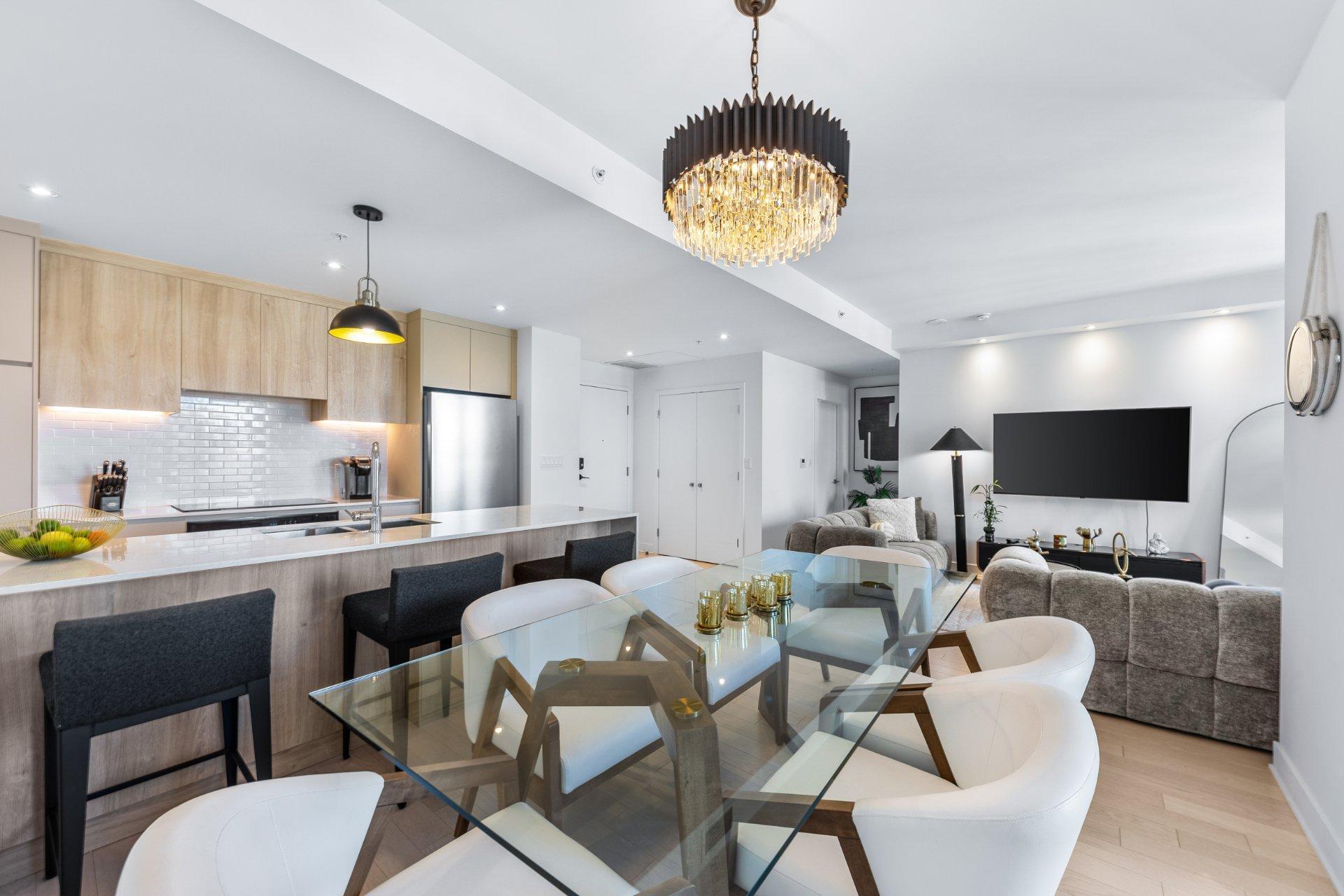 









200


Rue Marie-Charles-Le Moyne

, 1805,
Longueuil (Le Vieux-Longueuil),




QC
J4K5K7

