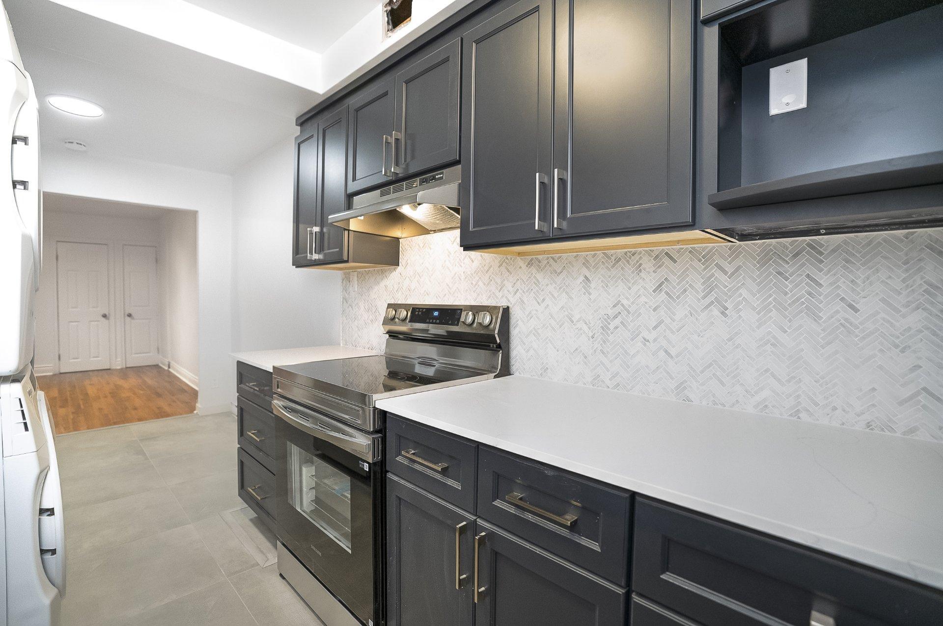 









2415


Rue de Rushbrooke

, 1,
Montréal (Le Sud-Ouest),




QC
H3K1T4

