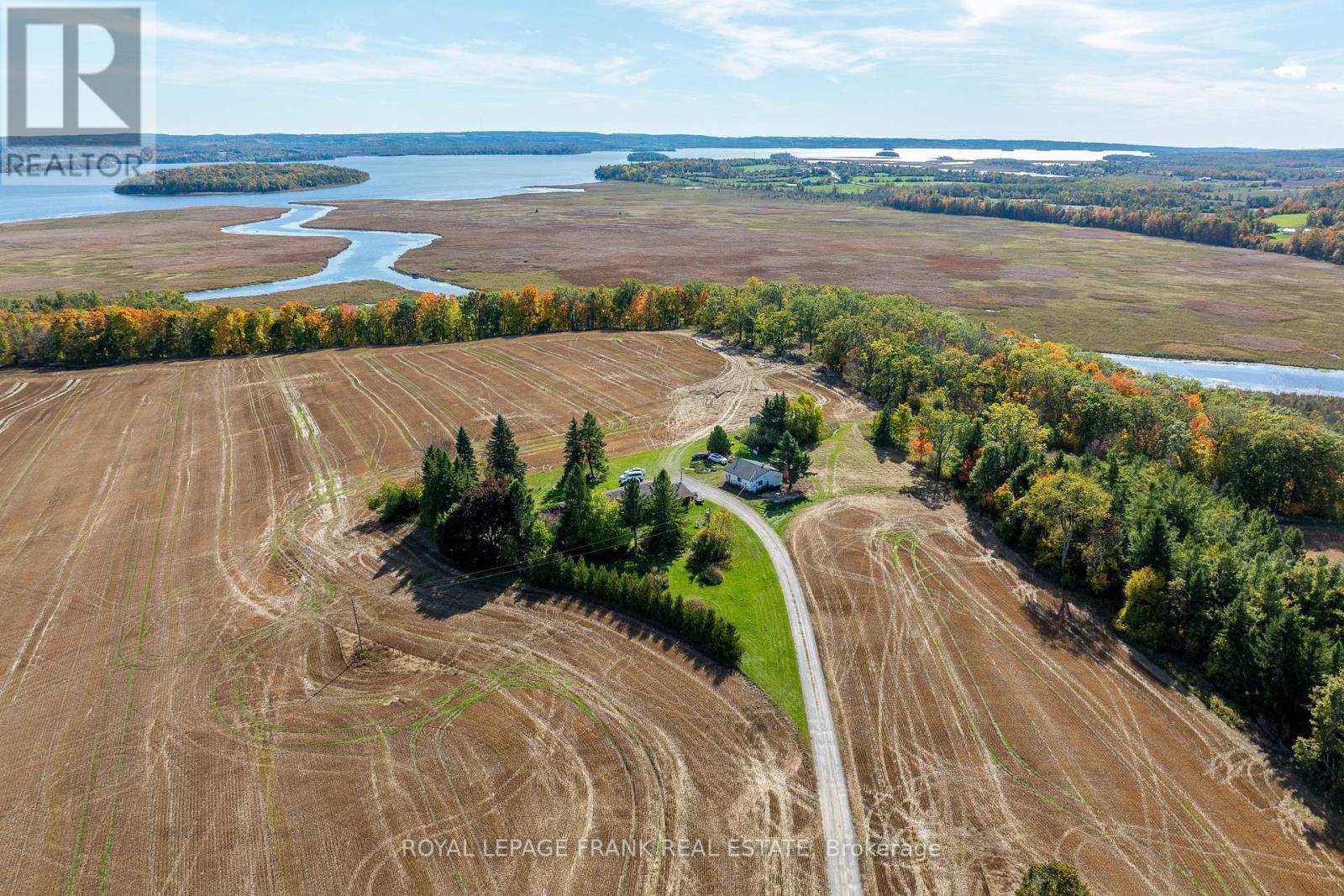 












3445 LAKESIDE ROAD

,
Otonabee-South Monaghan,







Ontario
K0L2G0


