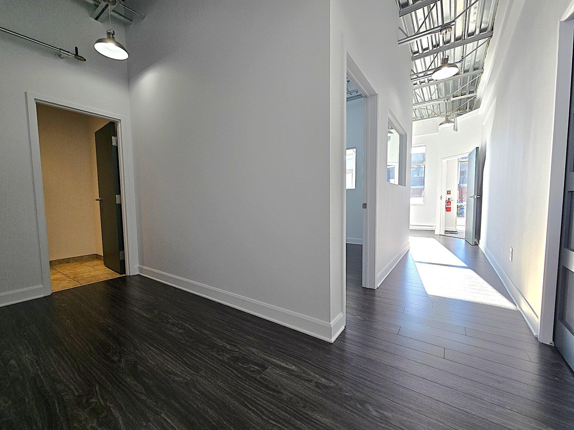 









573


Boul. du Curé-Boivin

,
Boisbriand,




QC
J7G2A8

