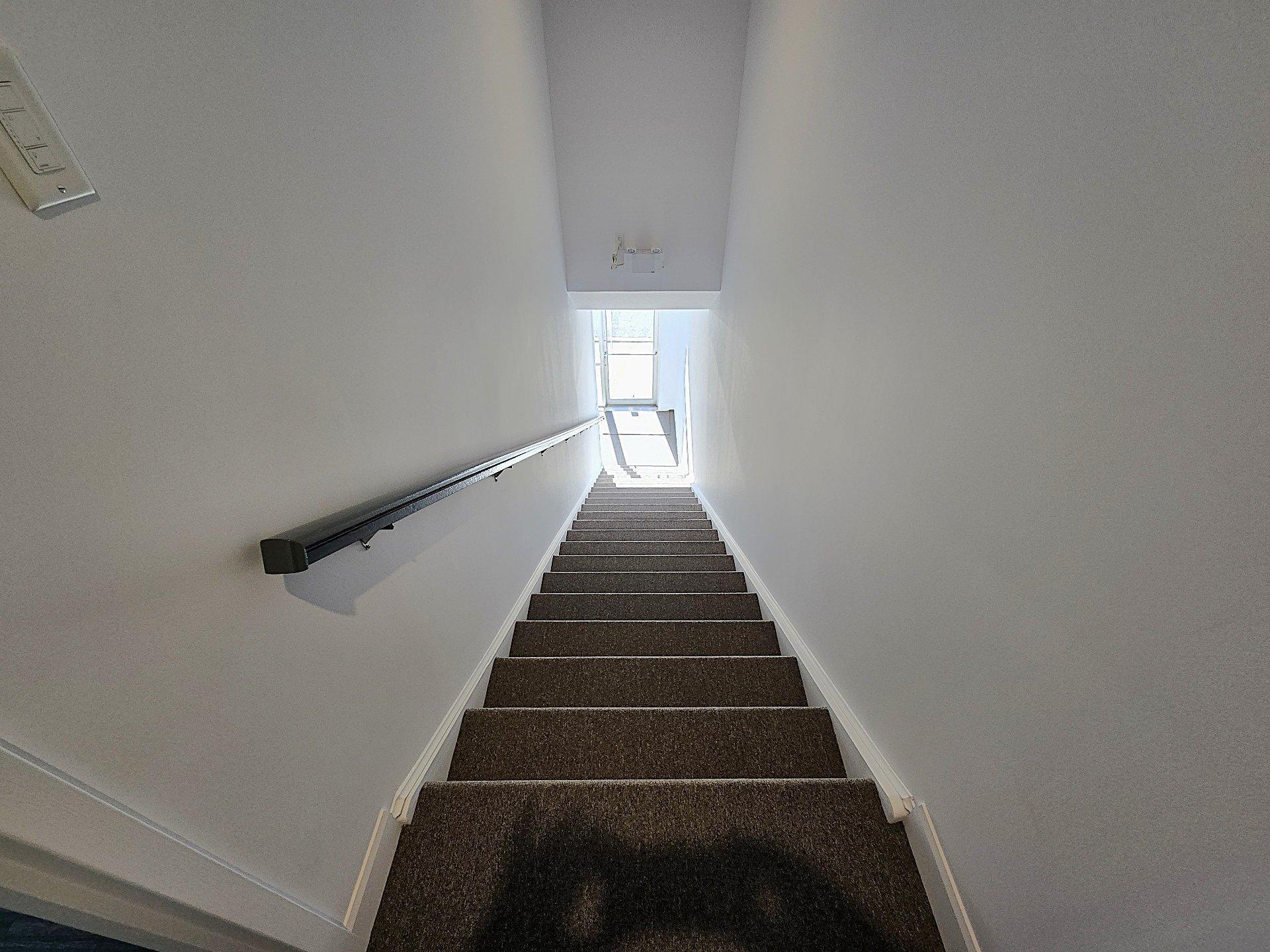 









573


Boul. du Curé-Boivin

,
Boisbriand,




QC
J7G2A8

