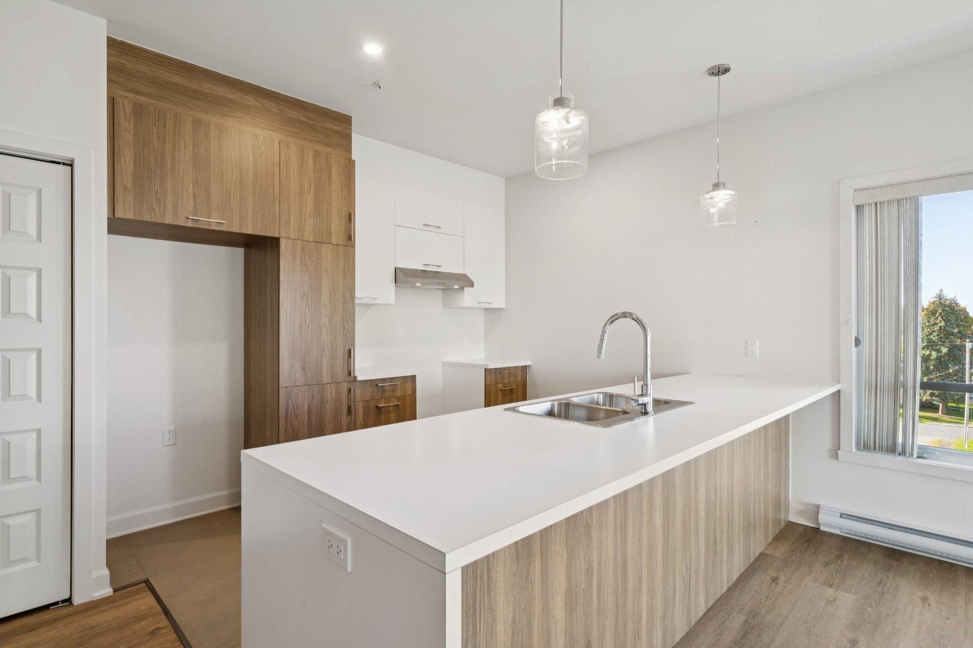 









393


Rue Dufferin

, 401,
Salaberry-de-Valleyfield,




QC
J6S2A9

