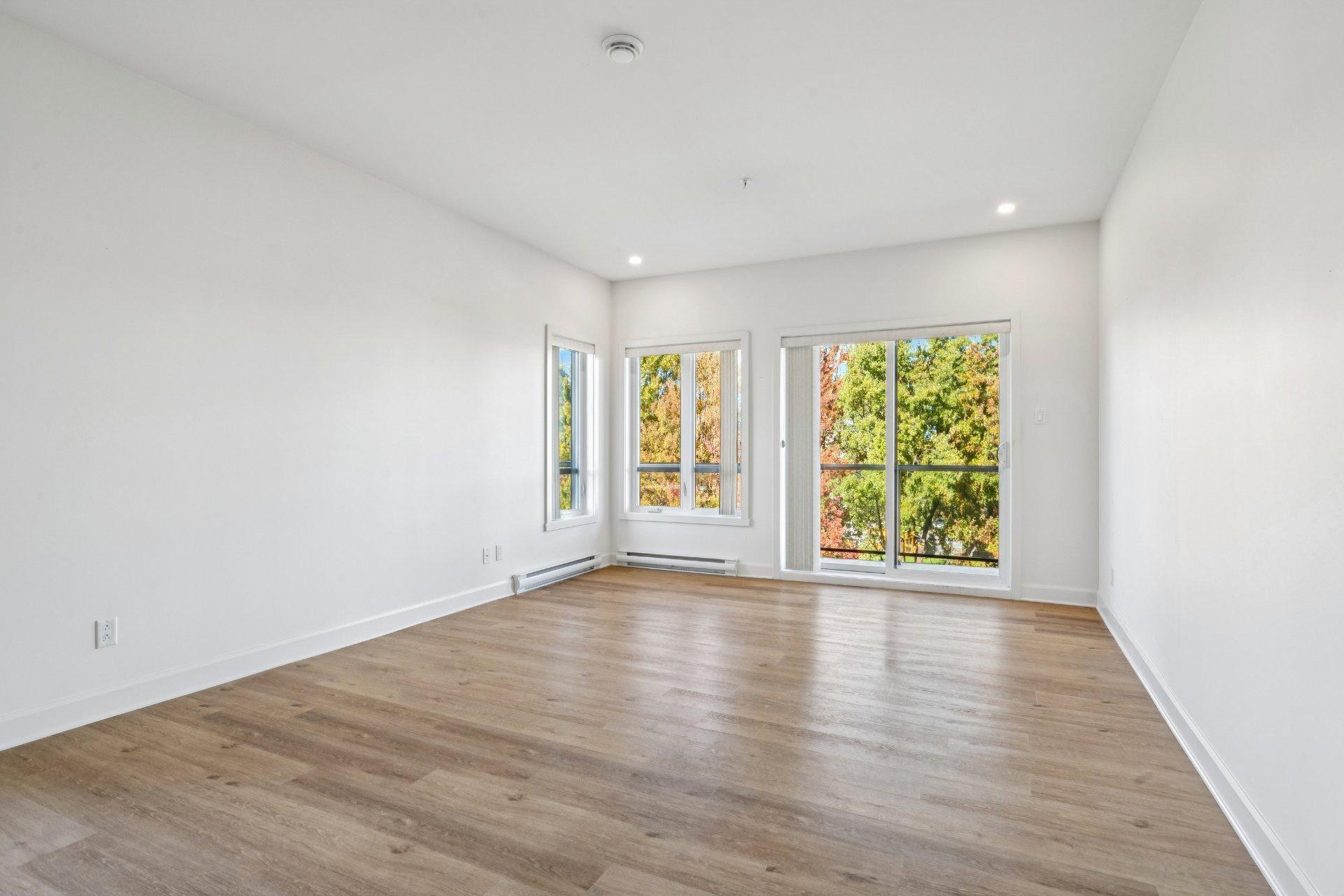 









393


Rue Dufferin

, 401,
Salaberry-de-Valleyfield,




QC
J6S2A9

