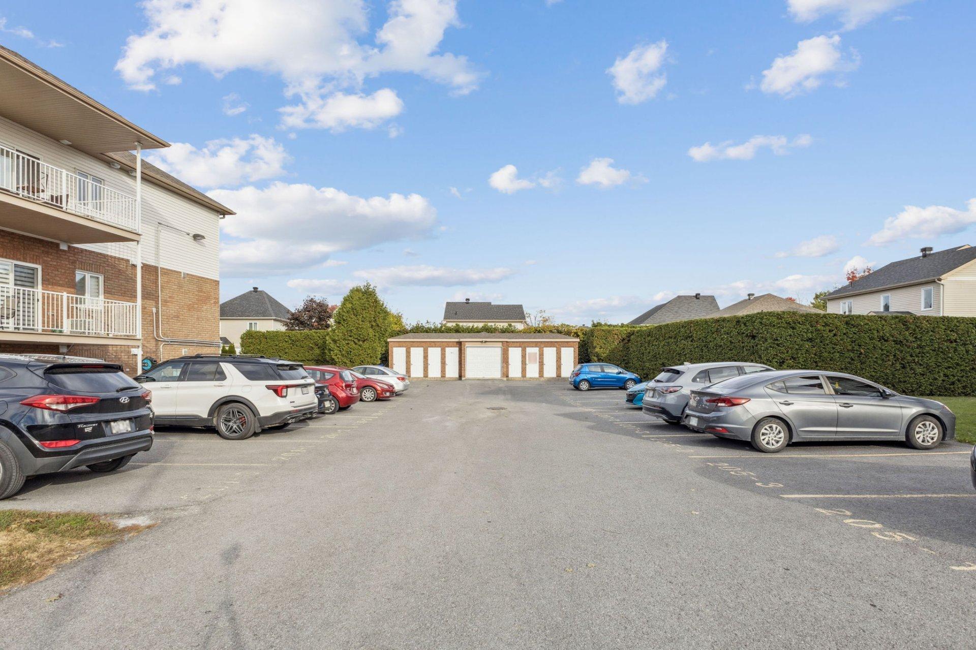 









209


Boul. d'Europe

, 3,
Gatineau (Aylmer),




QC
J9J0A3

