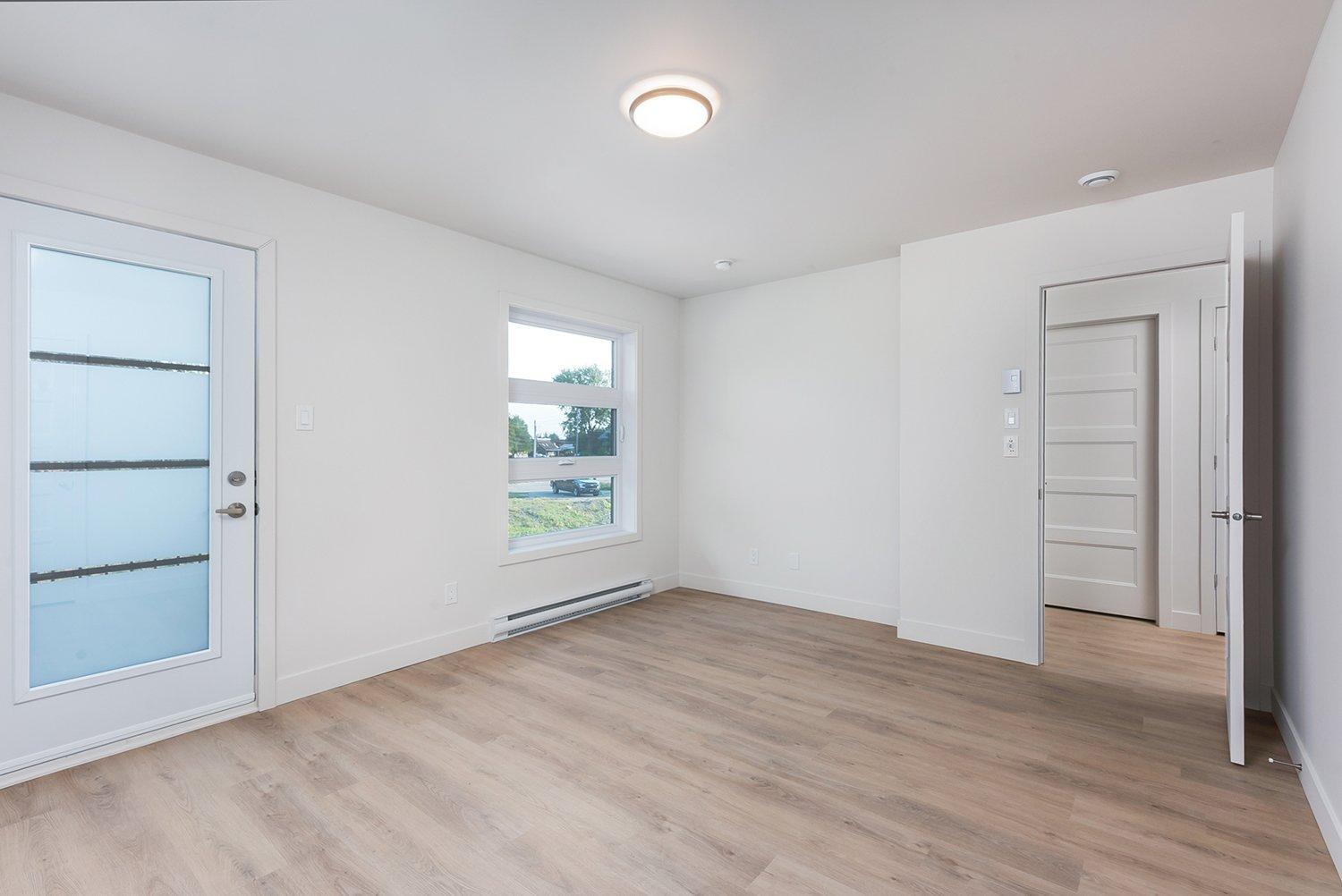









85


Rue Masson

, 5,
Salaberry-de-Valleyfield,




QC
J6S4T7

