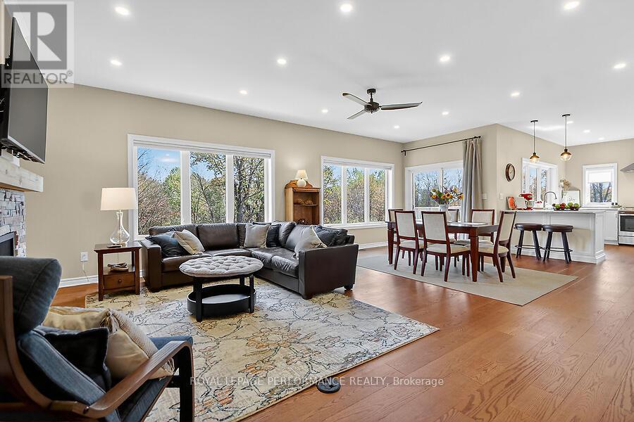 












127 ERNEST WAY

,
Tay Valley,




Ontario
K7H0B3

