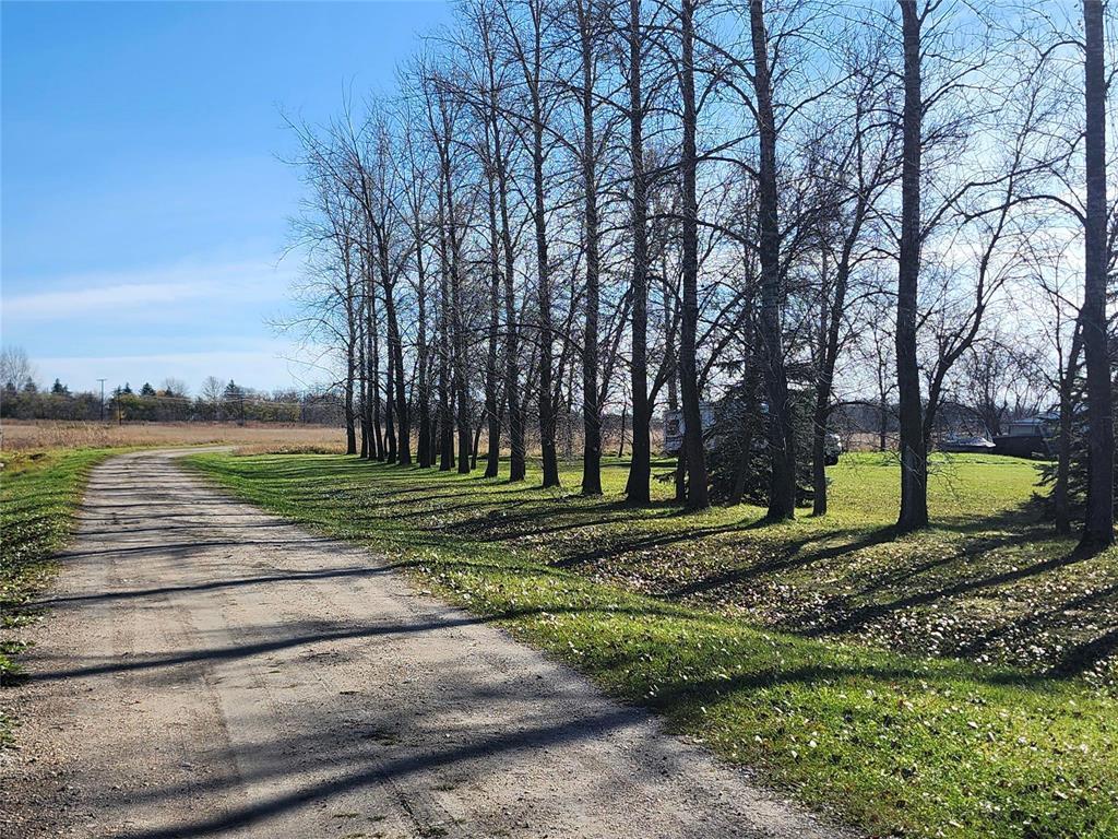 












0 Traverse Road

,
Ste Anne,







Manitoba
R5H1B2

