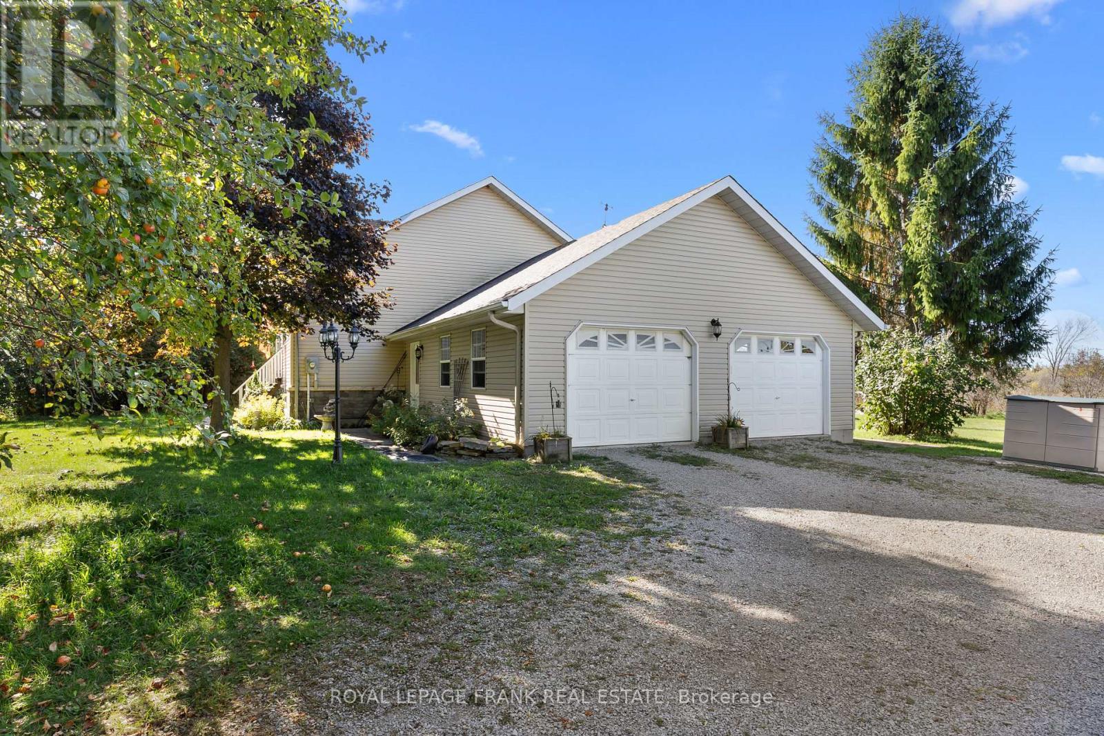 












2269 THURSTONIA ROAD

,
Kawartha Lakes (Verulam),




Ontario
K0M1L0

