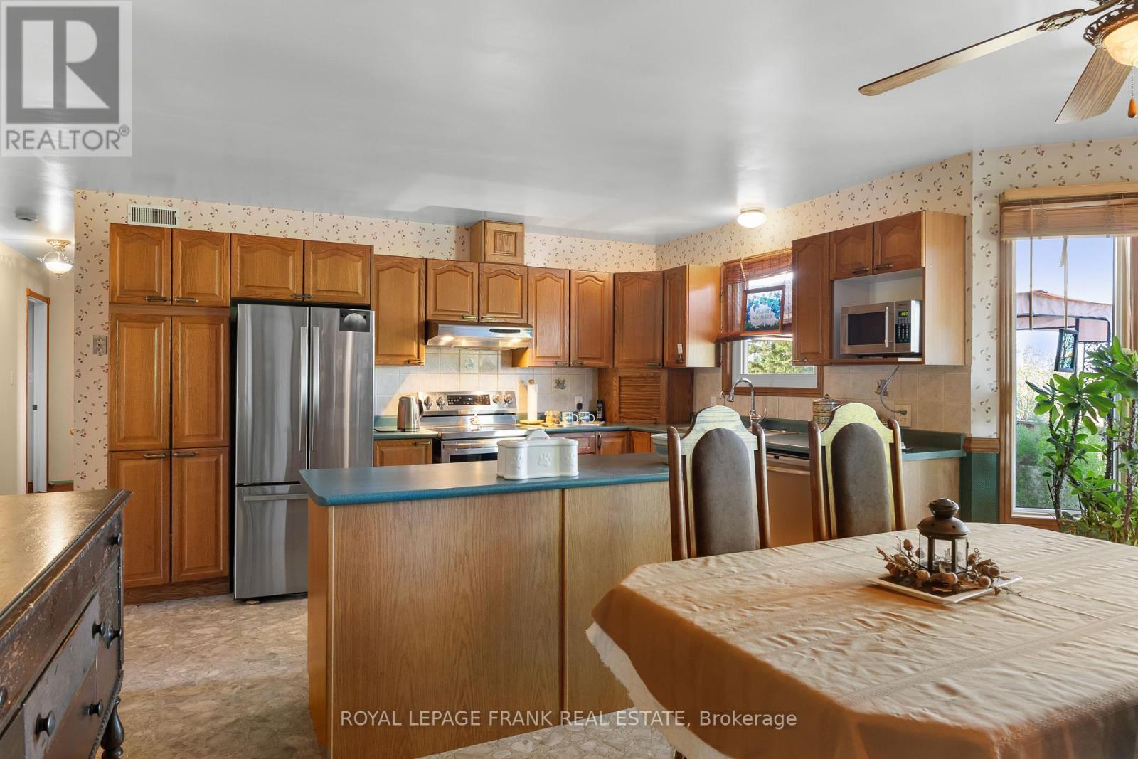 












2269 THURSTONIA ROAD

,
Kawartha Lakes (Verulam),




Ontario
K0M1L0

