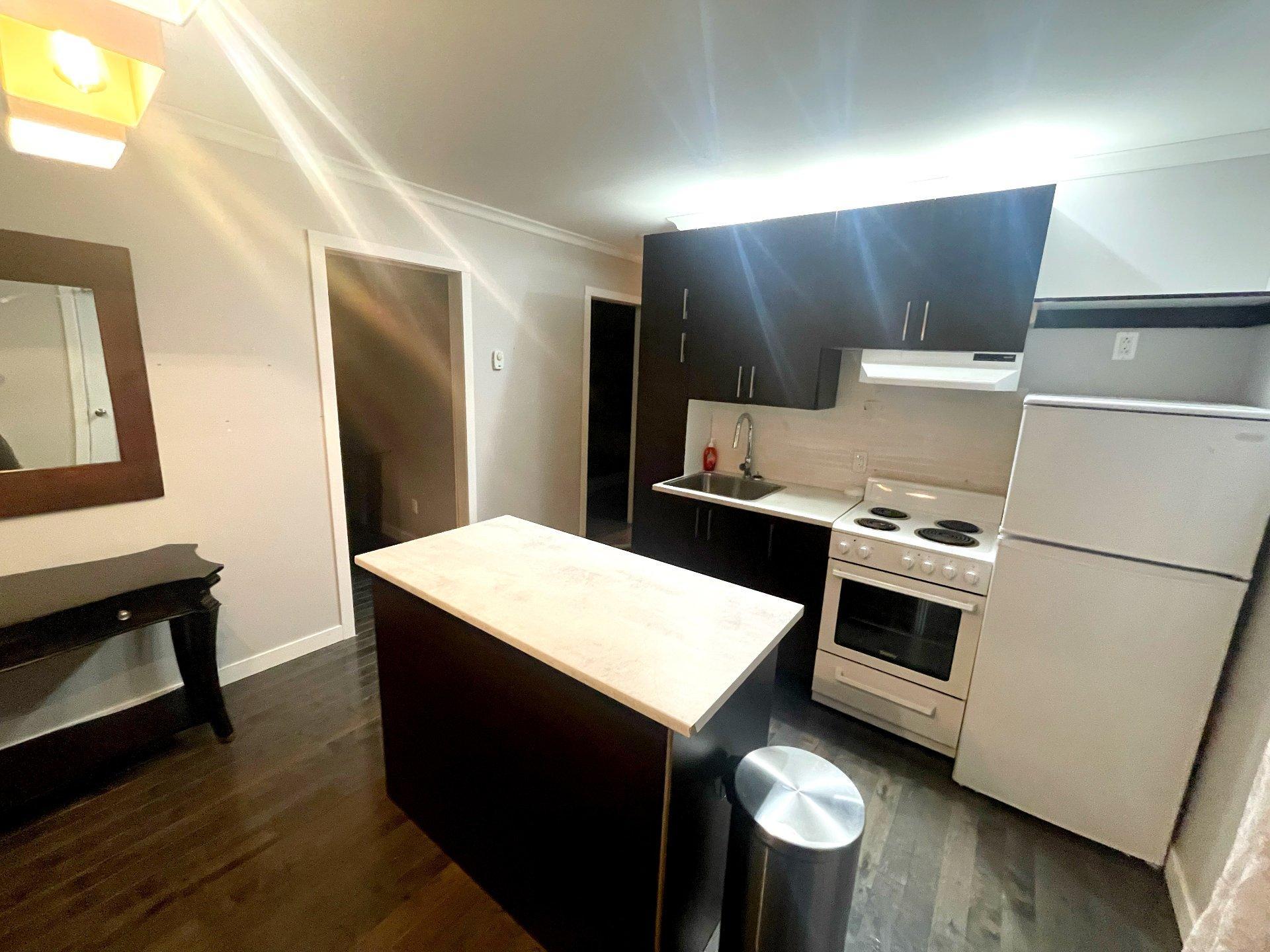 









6015


Rue des Mélèzes

,
Vaudreuil-Dorion,




QC
J7V0K2

