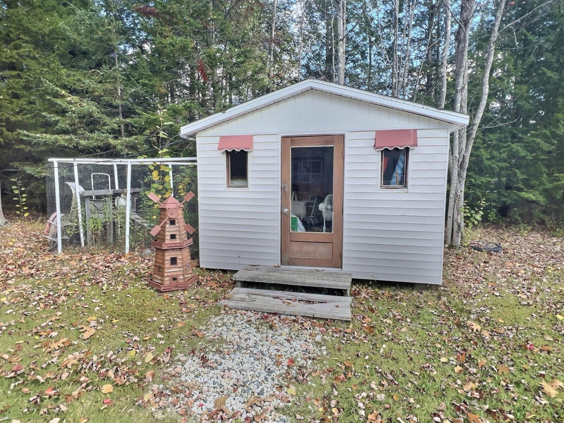 









137


Rue Yvette

,
Magog,




QC
J1X6X5

