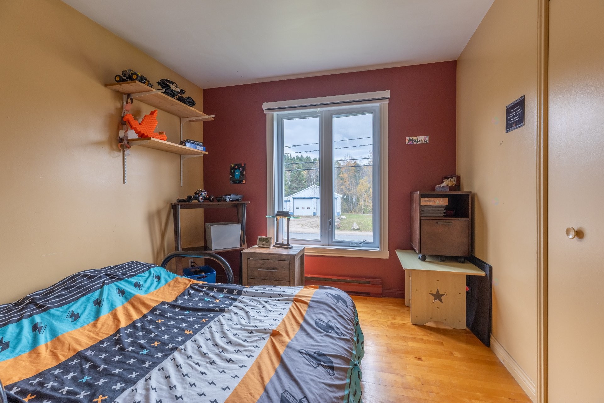 









951


Rue Brassard

,
Saint-Michel-des-Saints,




QC
J0K3B0

